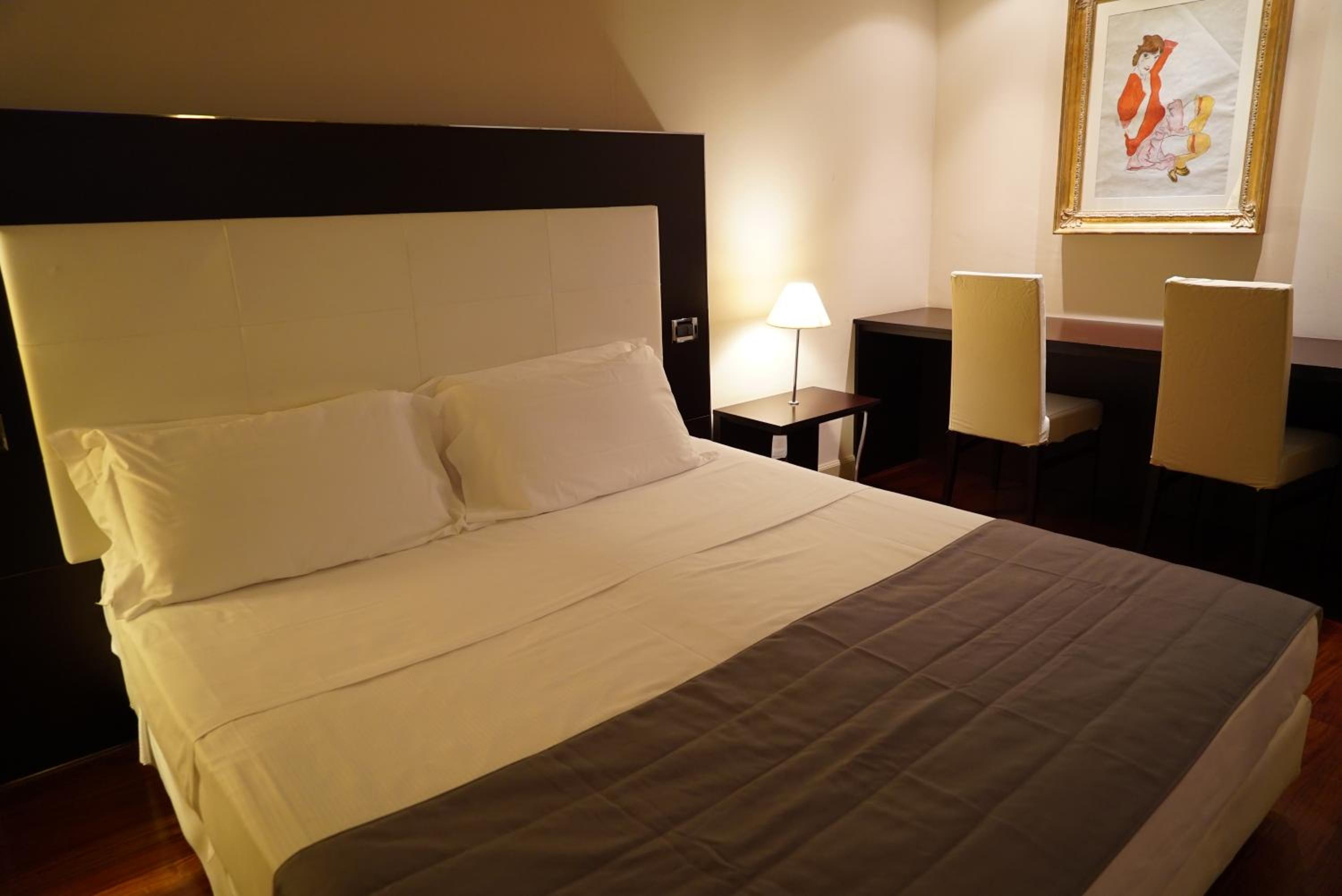 Triple Room - Photo 1