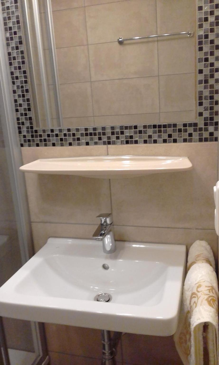 Apartment - Photo 2