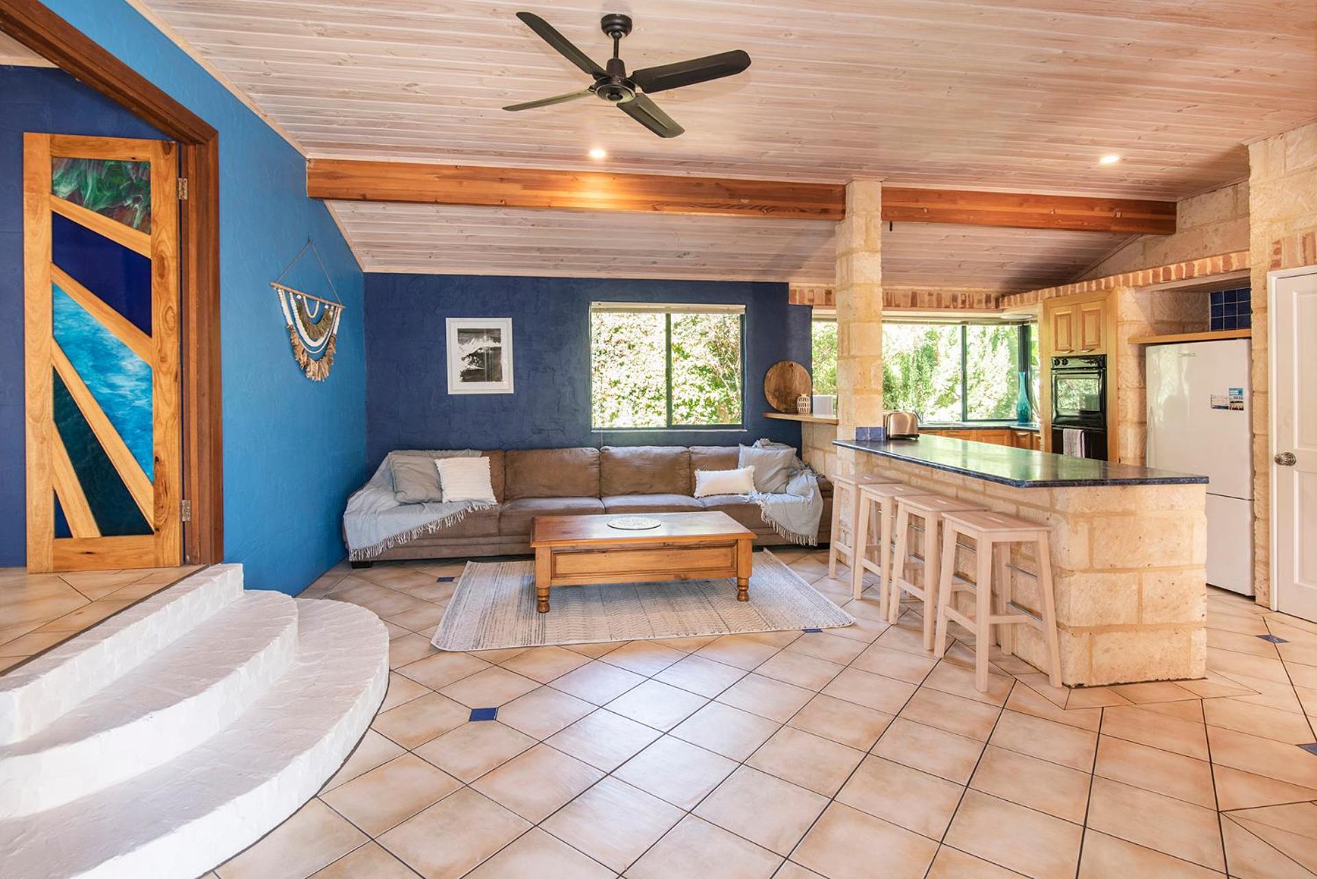 Four-Bedroom House photo 1