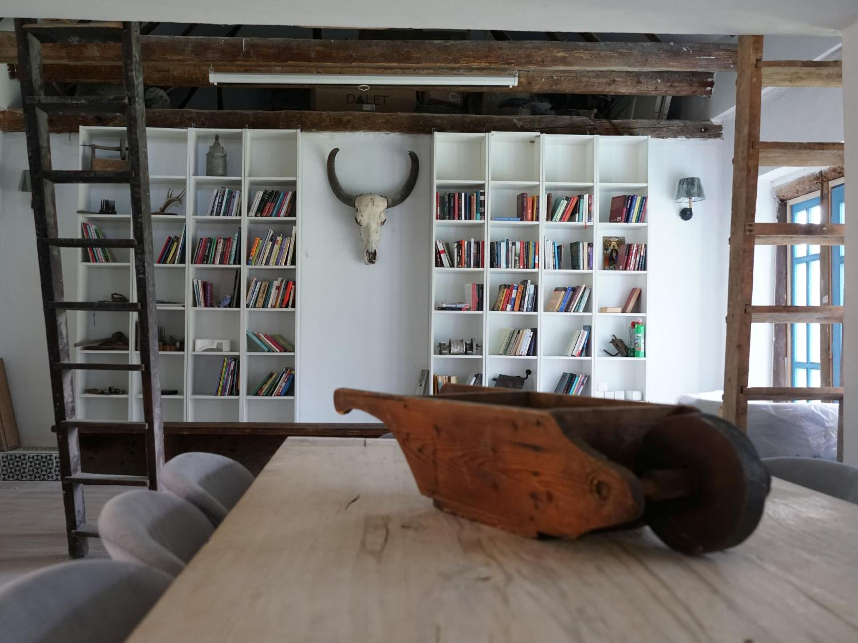 Three-Bedroom Townhouse - Photo 26