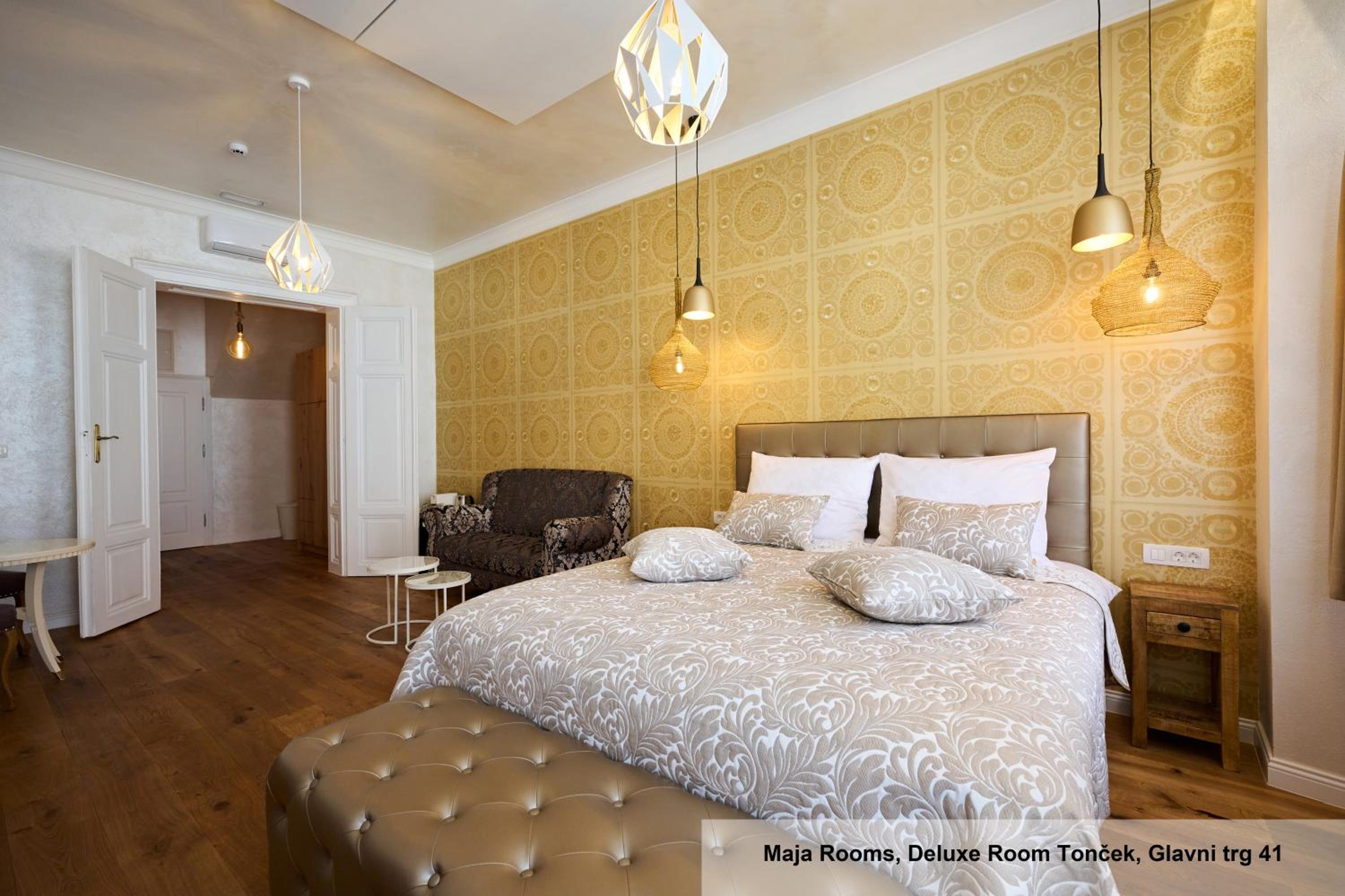 Deluxe Double Room - Photo 7