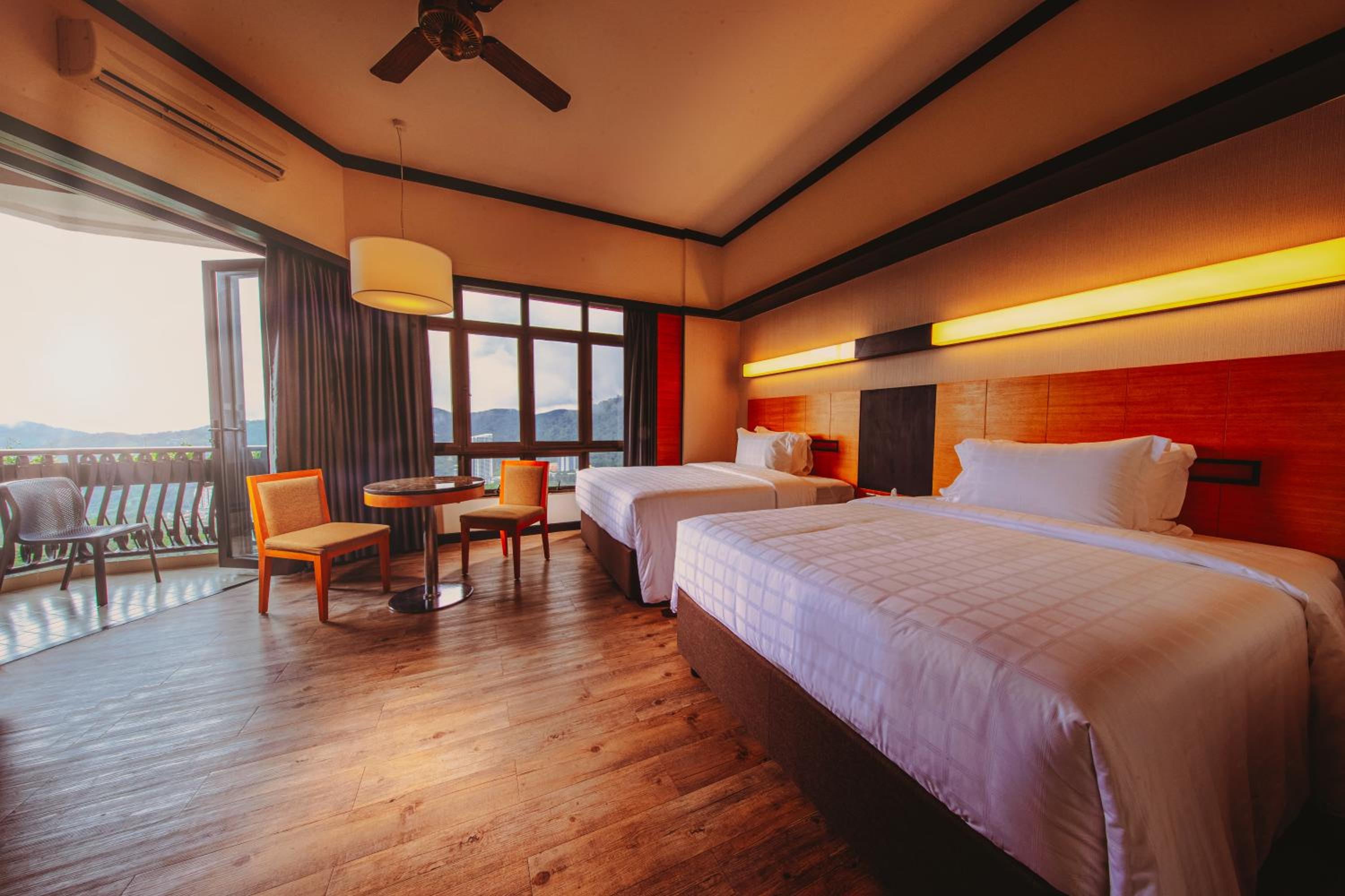 Superior Deluxe Room - Photo 3