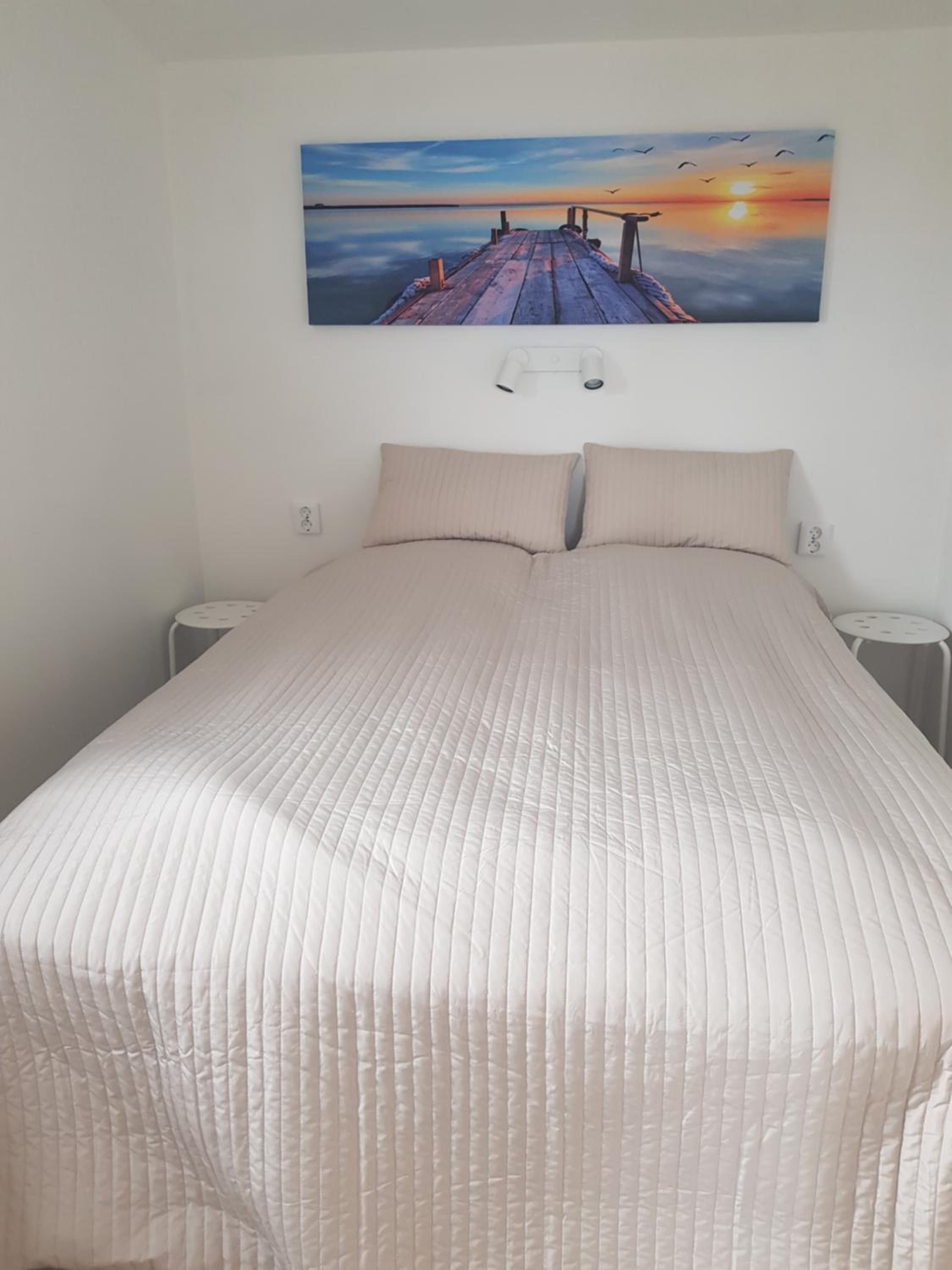 Two-Bedroom House - Photo 1