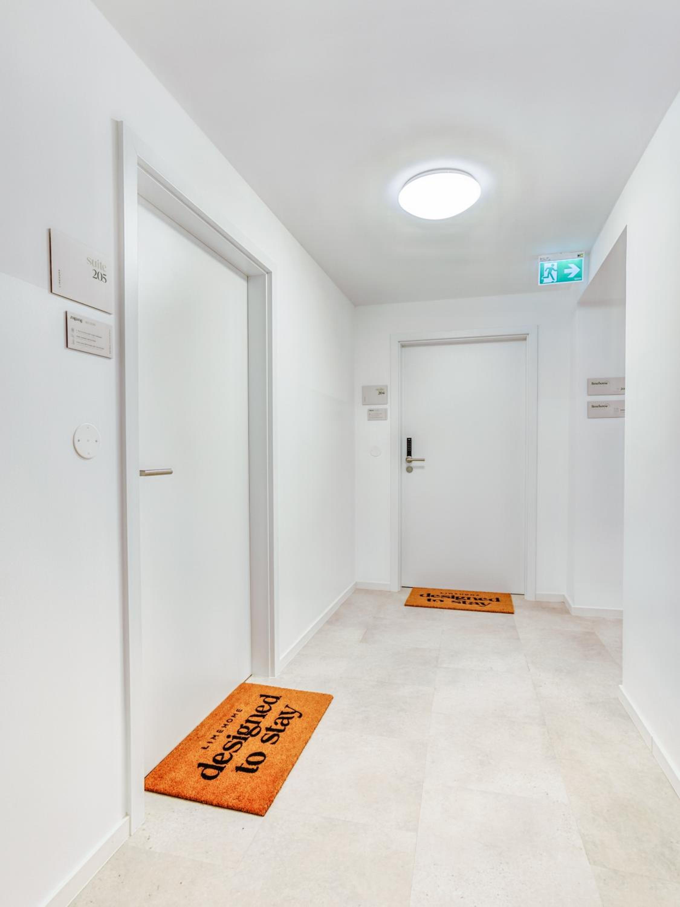 Suite M - Photo 19
