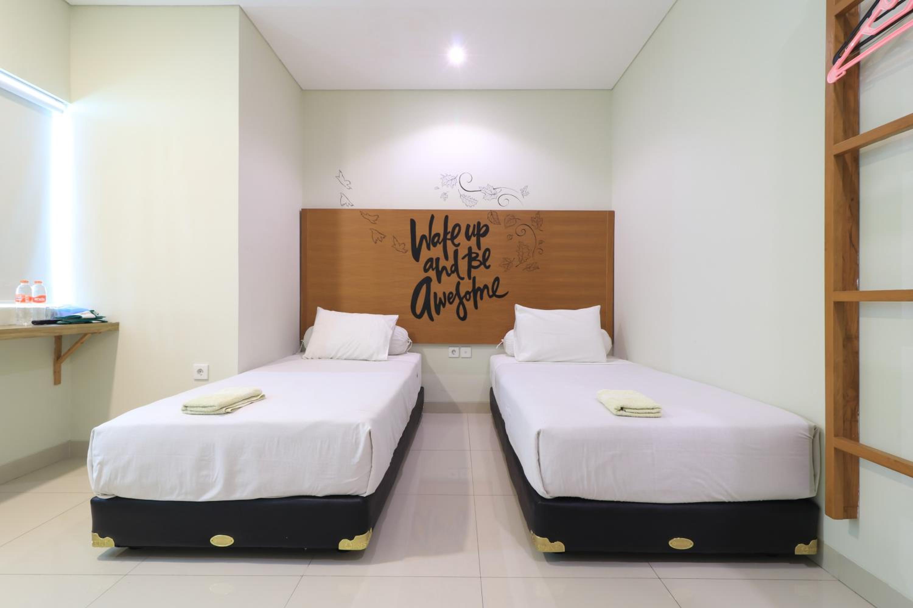 Deluxe Twin Room photo 3