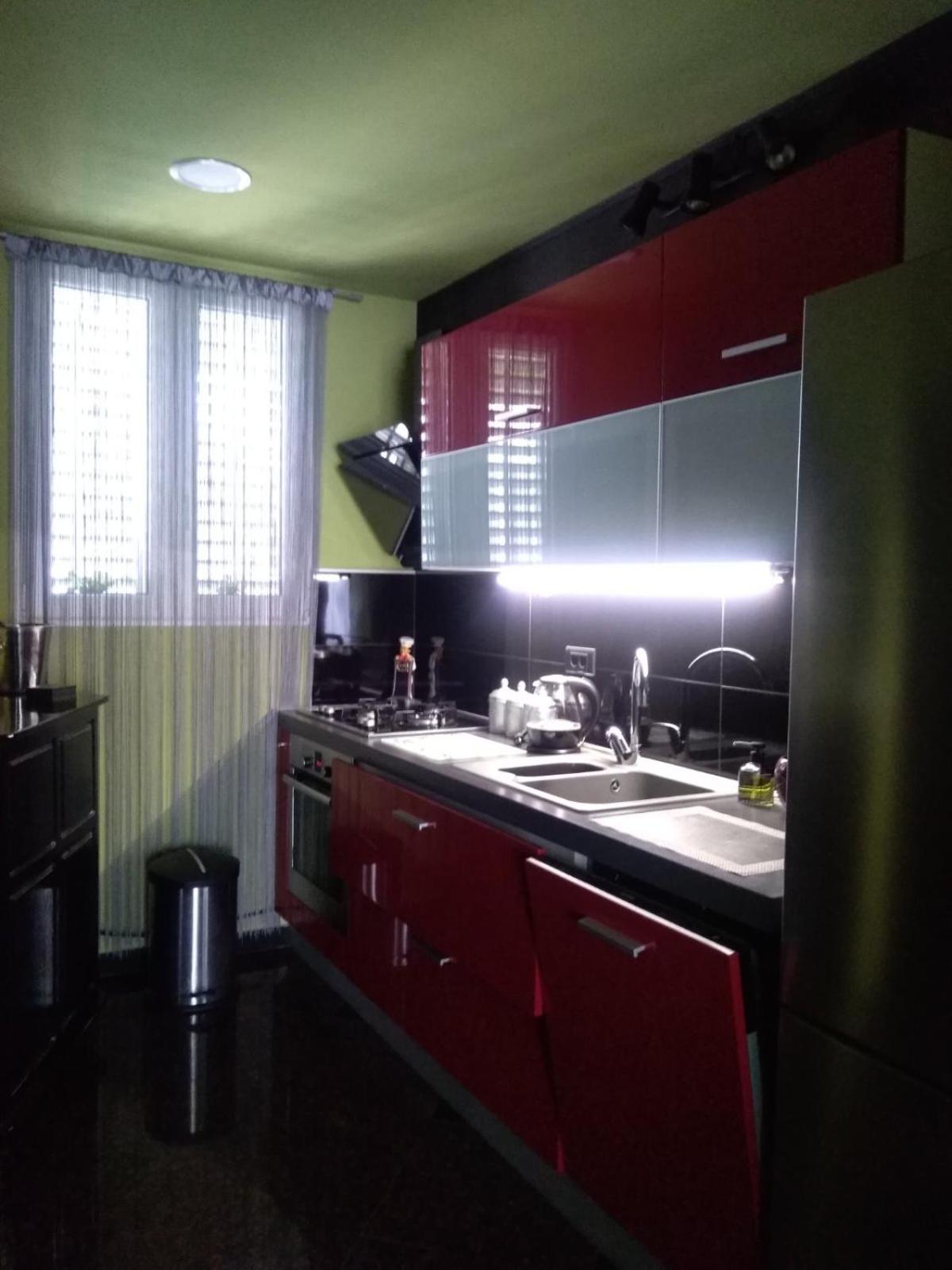 One-Bedroom Apartment - Photo 11