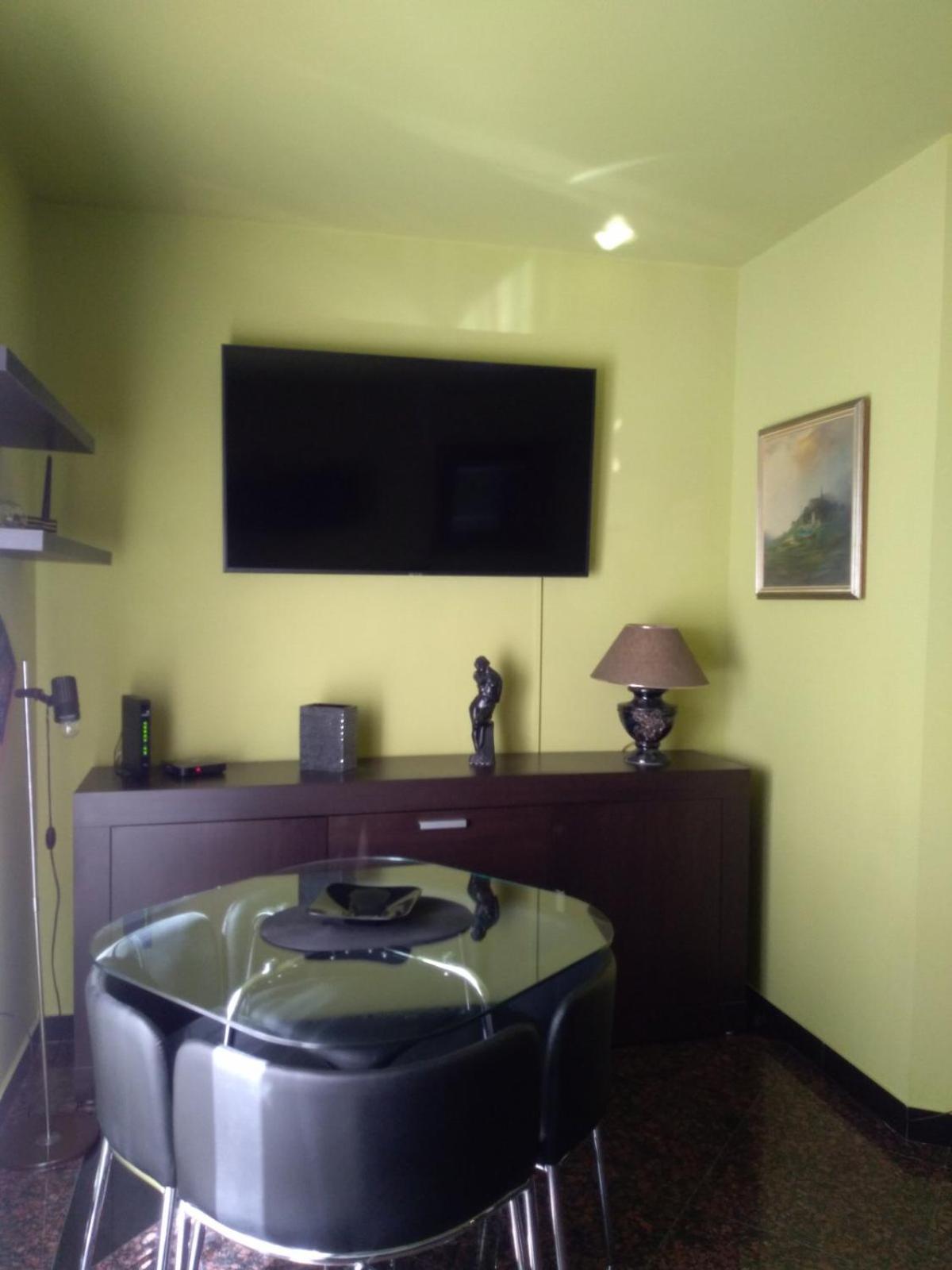 One-Bedroom Apartment - Photo 19