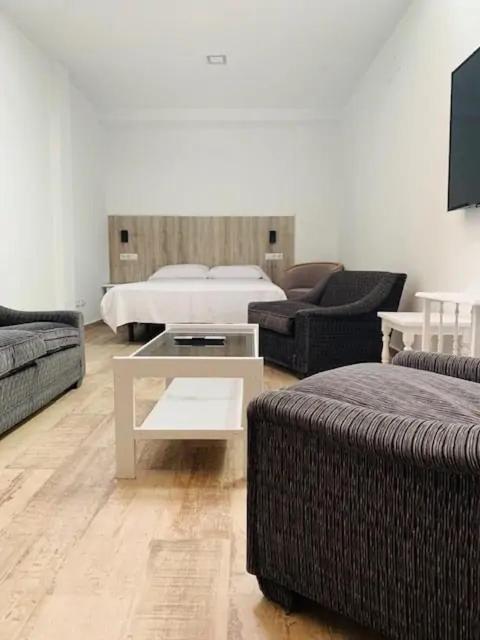 Three-Bedroom Apartment - Photo 4