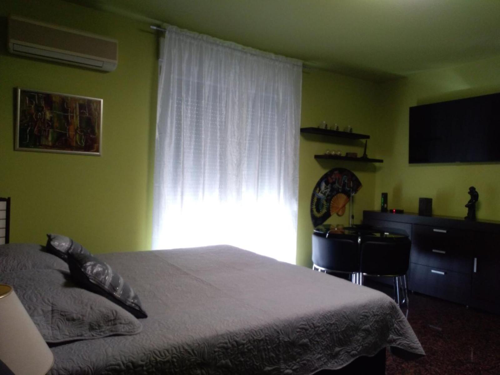 One-Bedroom Apartment - Photo 20