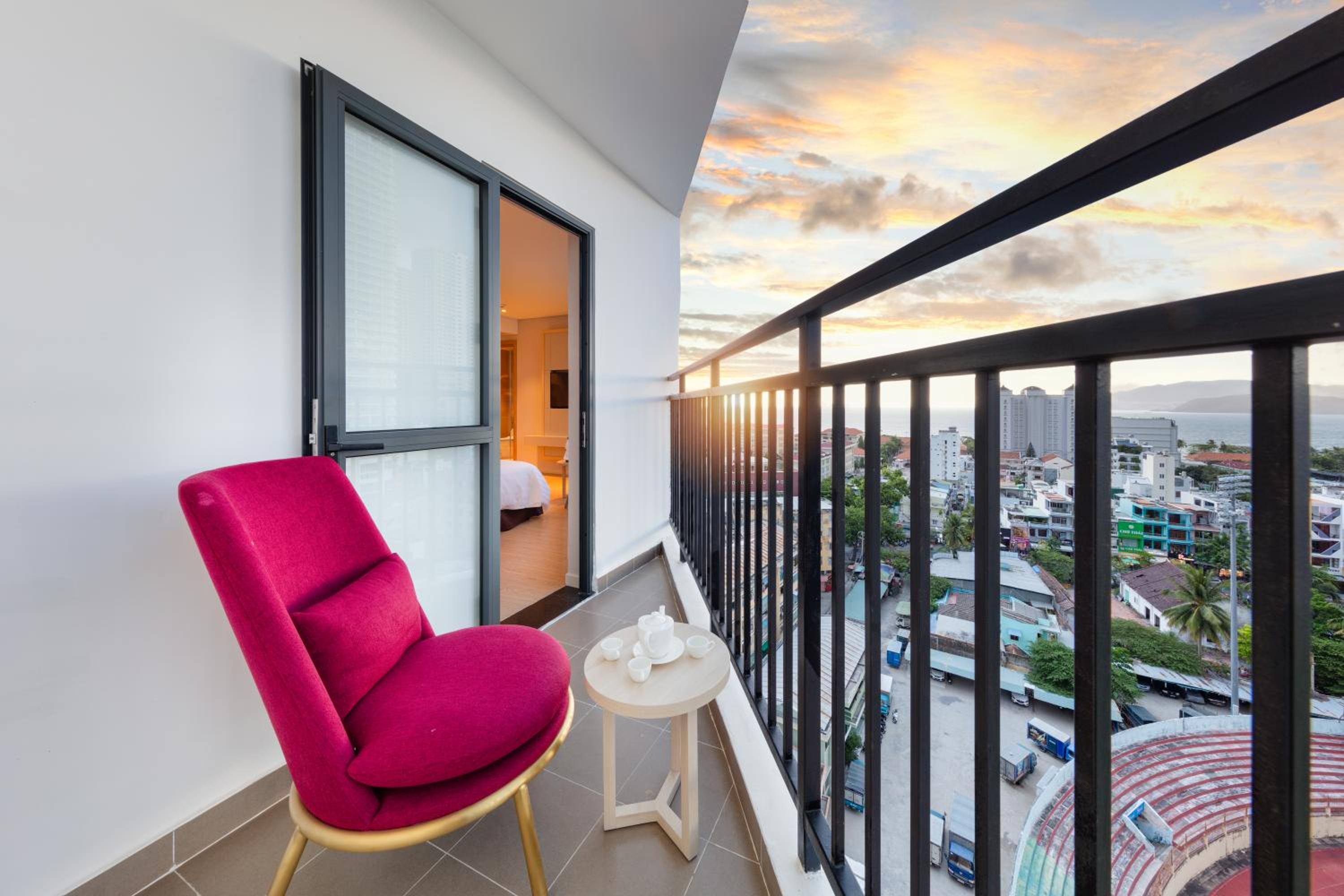 Grand Deluxe Sea View - Photo 5