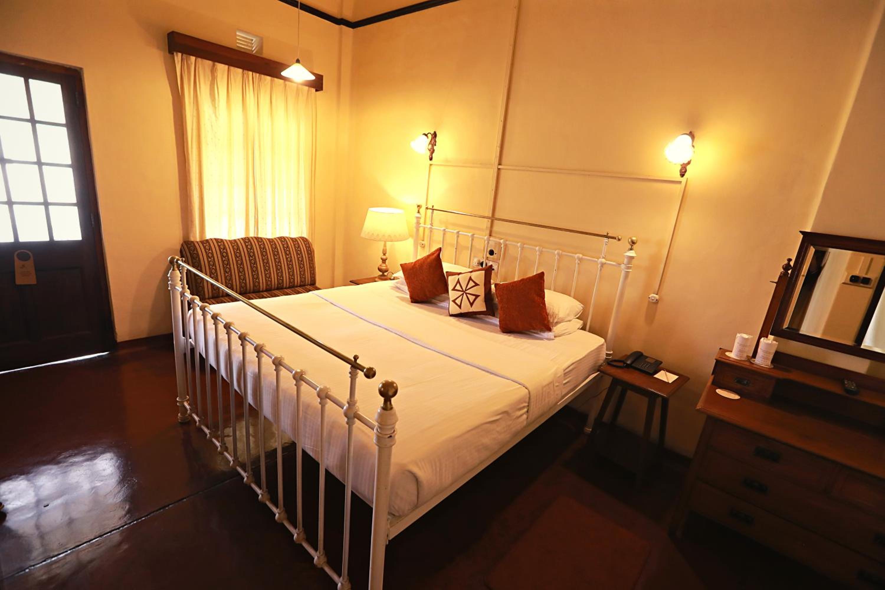 Standard Double or Twin Room + Early check-in/Late check-out on availability + 20% discount on Adisham Bungalow Excursion - Photo 1