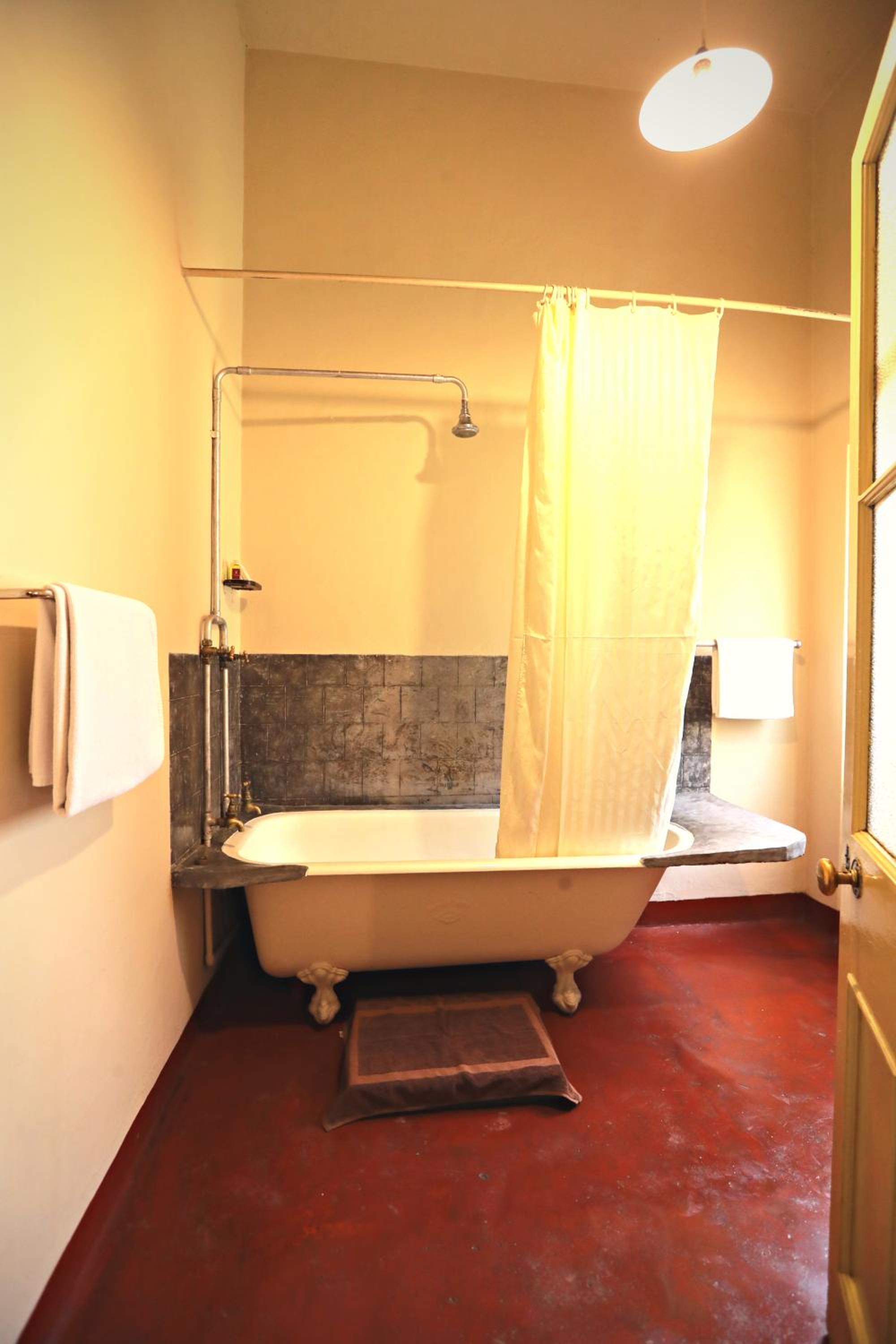Standard Double or Twin Room + Early check-in/Late check-out on availability + 20% discount on Adisham Bungalow Excursion - Photo 5