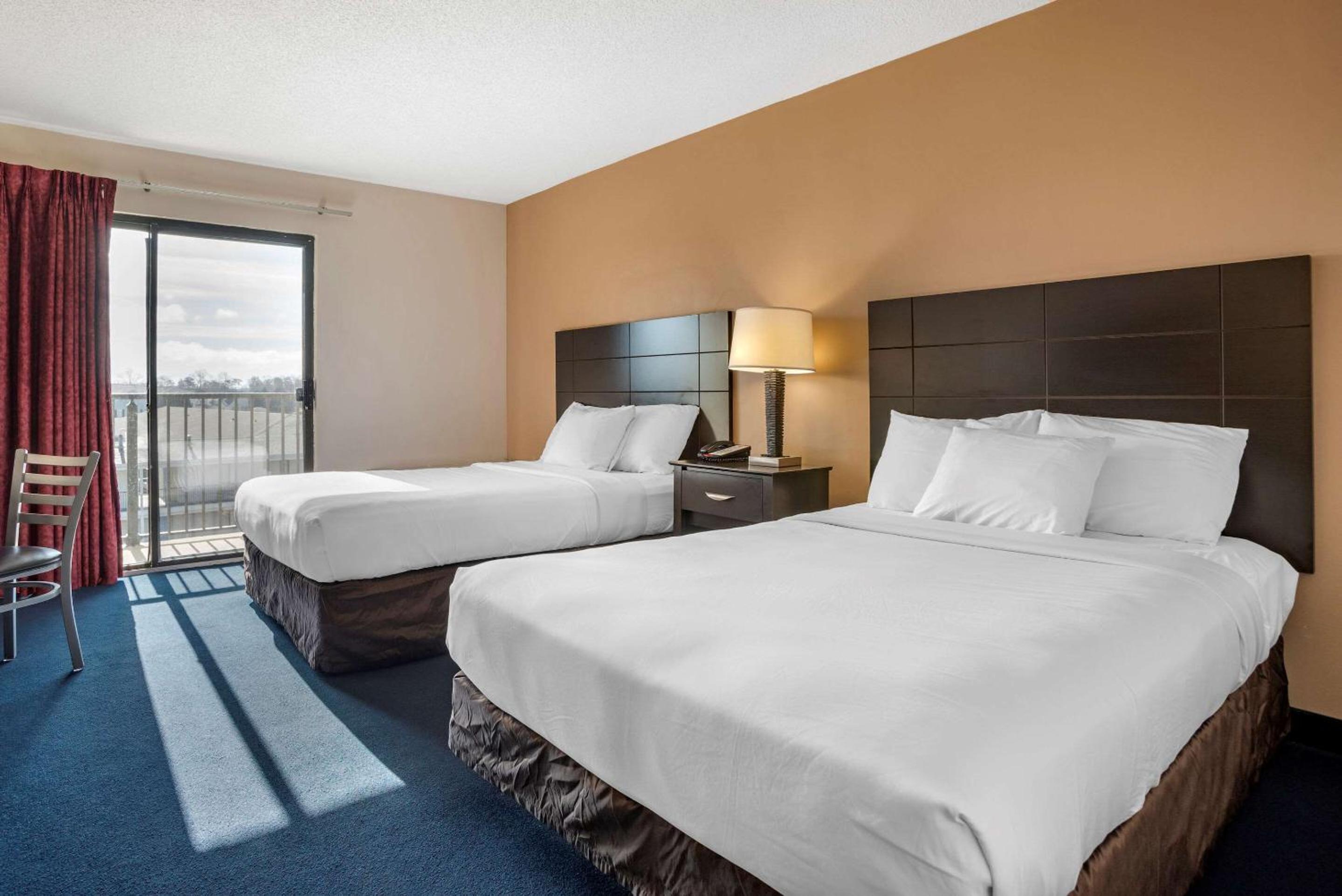 Standard Room with Two Double Beds Interior - Non-Smoking - Photo 1