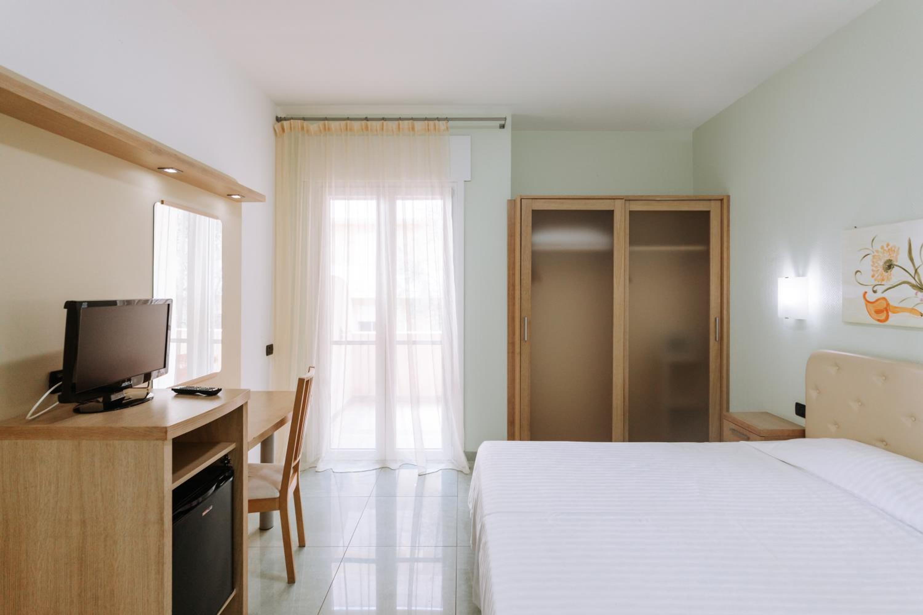 Comfort Triple Room photo 2