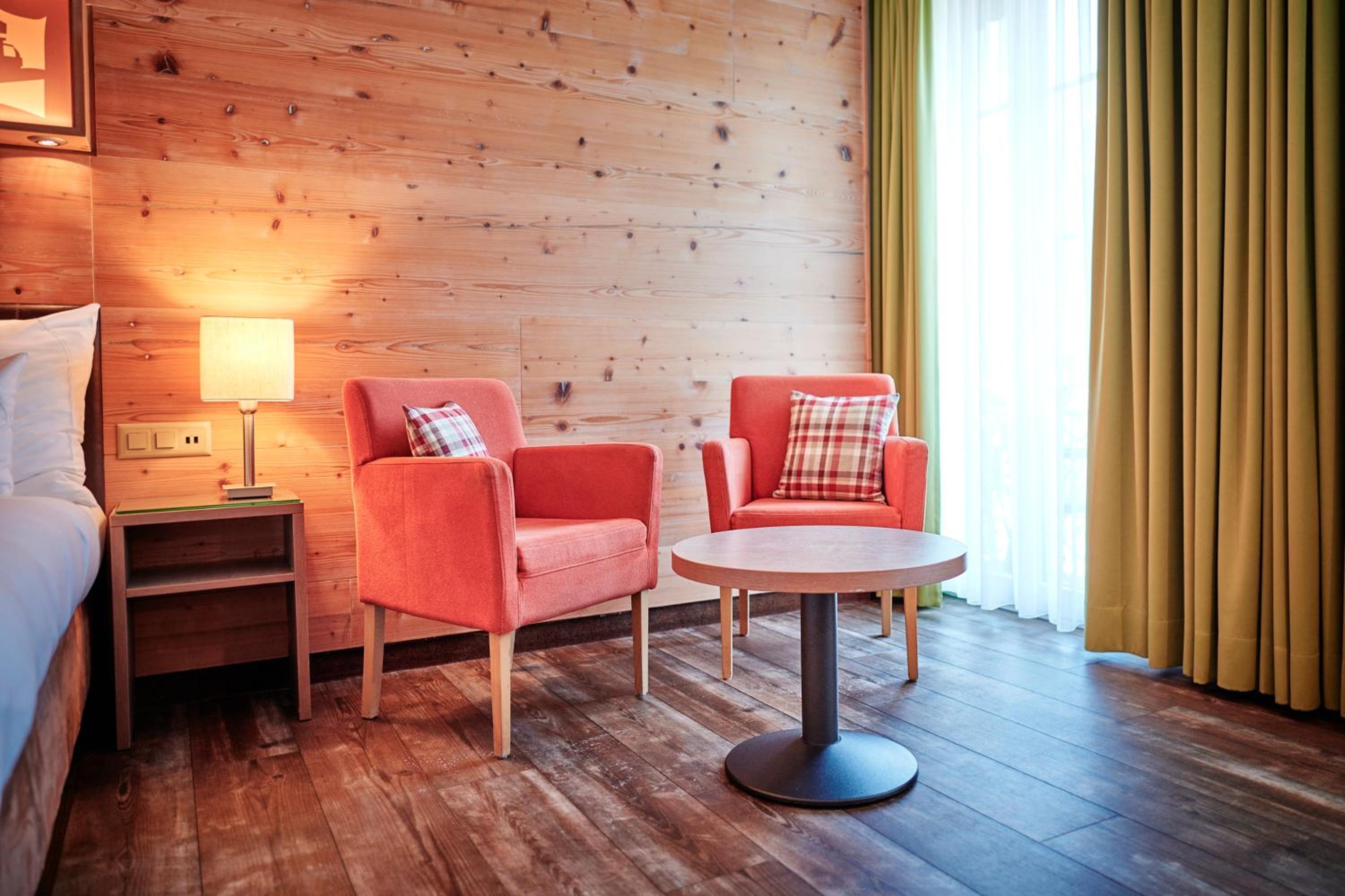 Family Room - Photo 7