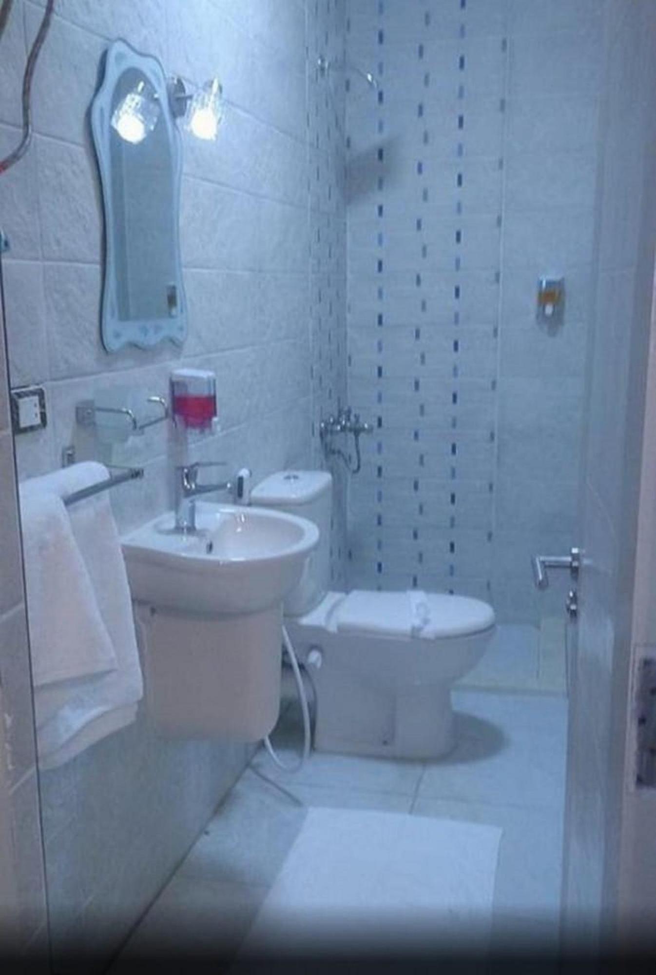 Deluxe Double or Twin Room with City View photo 3