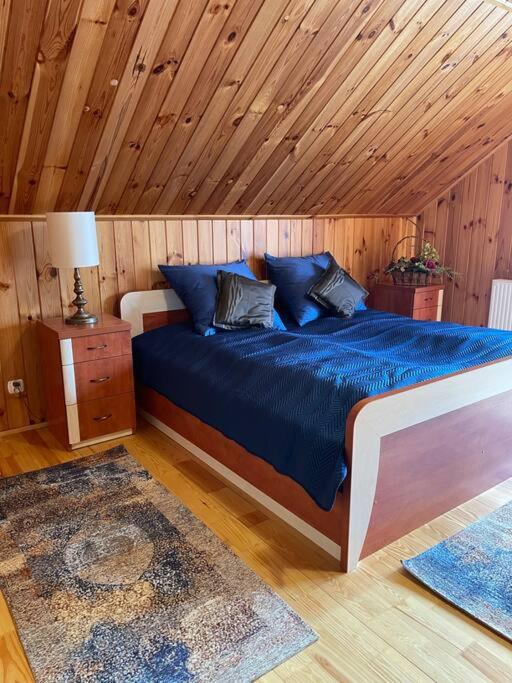 Four-Bedroom House photo 3