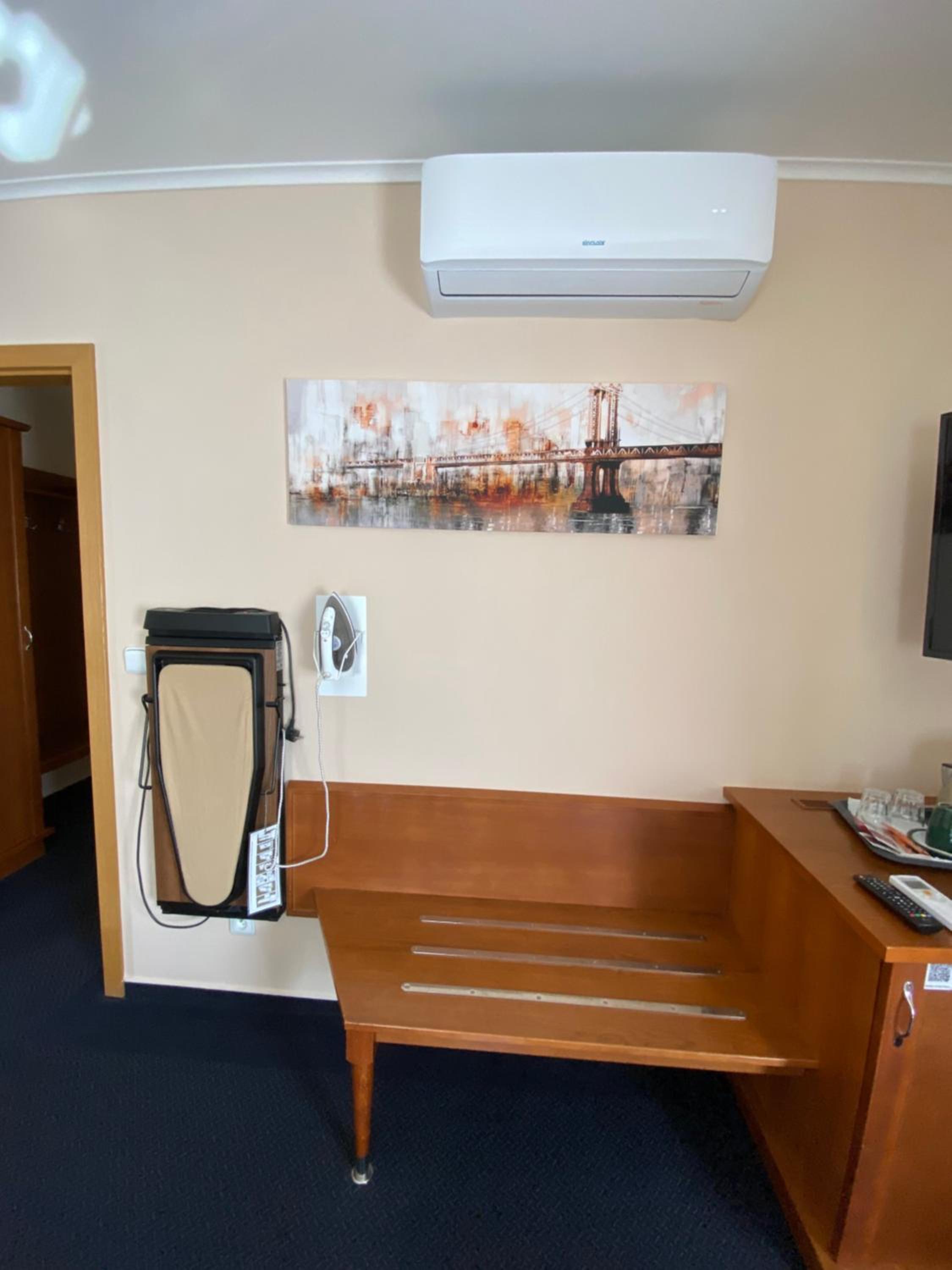 Double Room - Photo 13