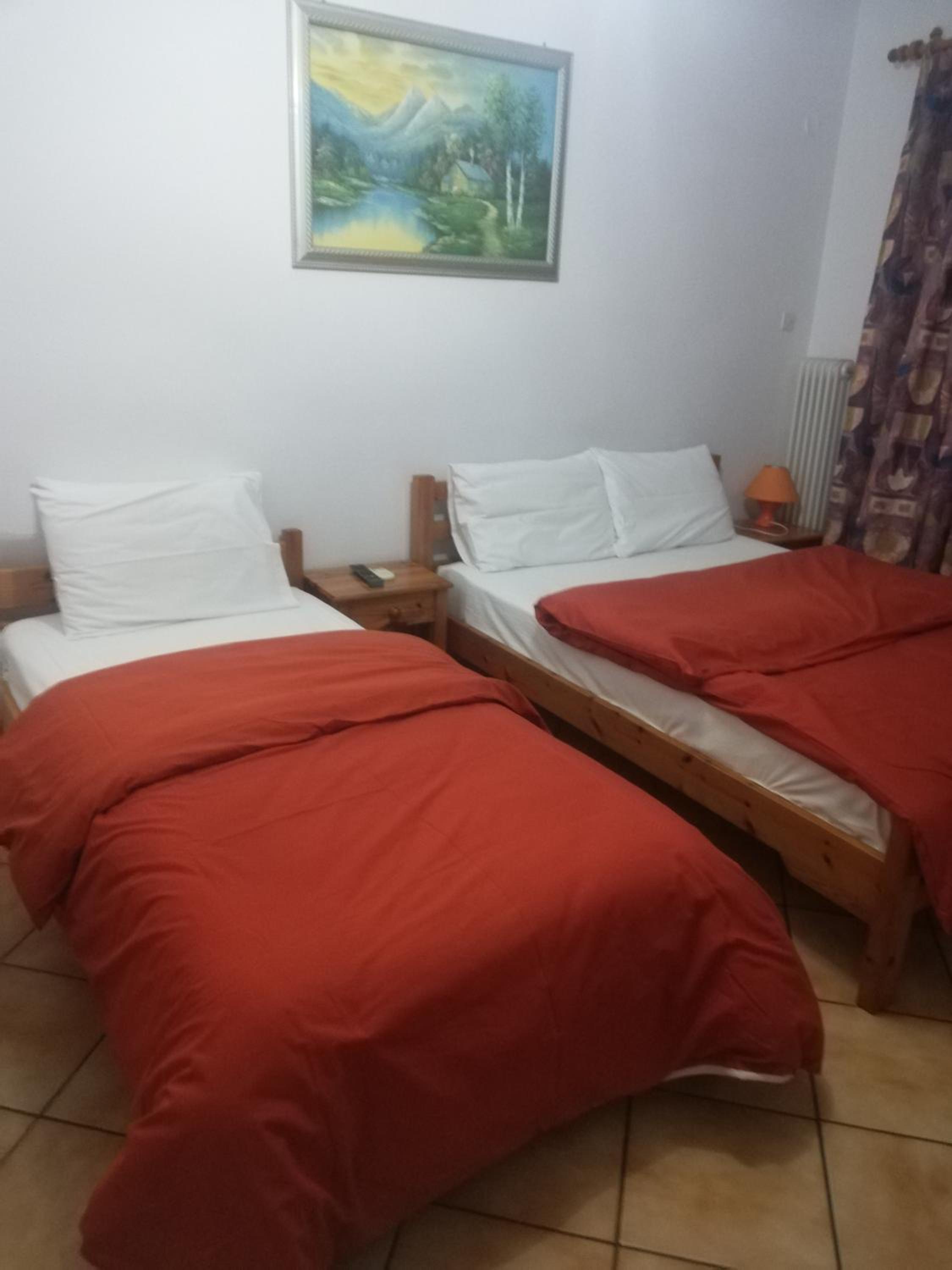 One-Bedroom Apartment - Photo 1