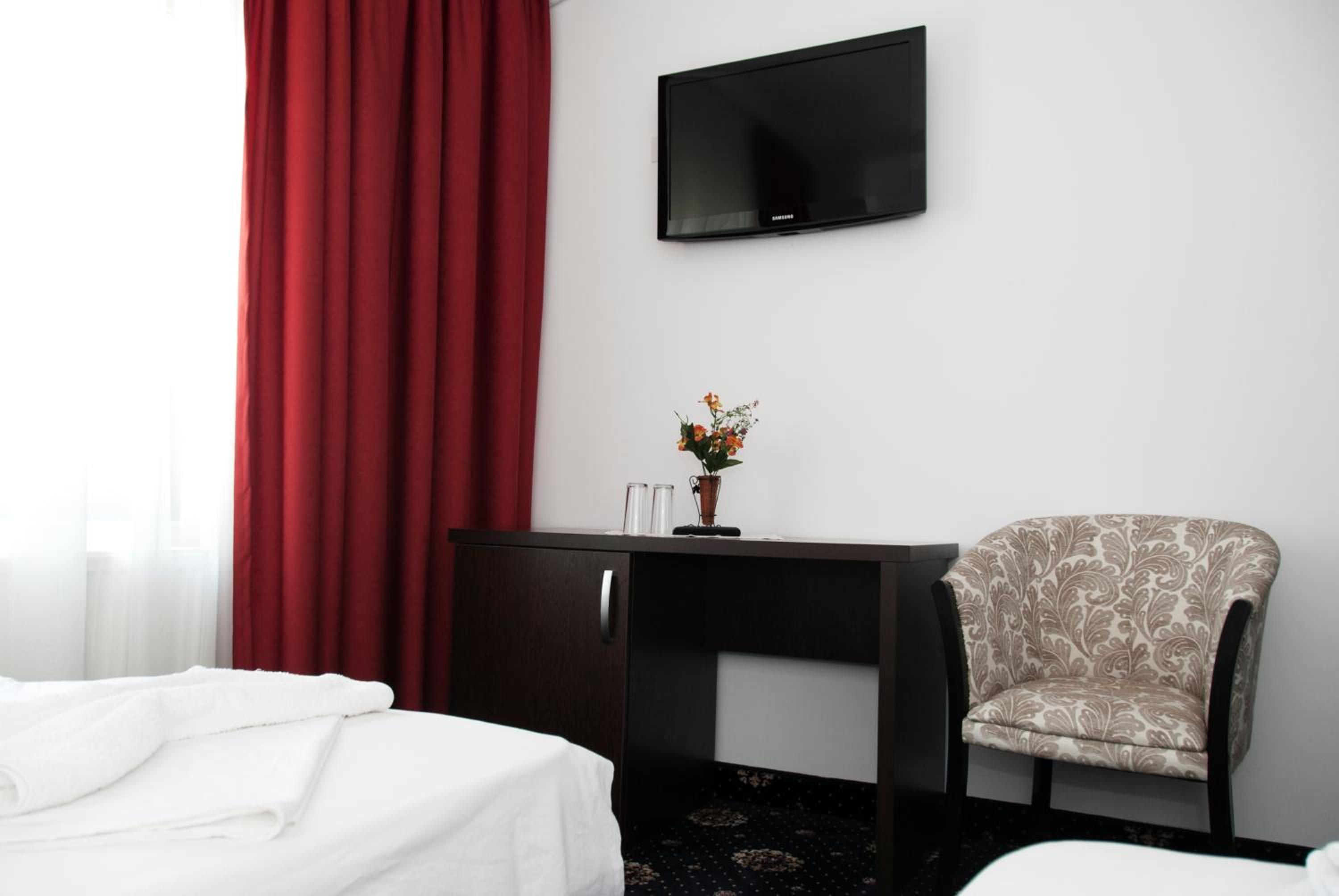 Comfort Double Room - Photo 4