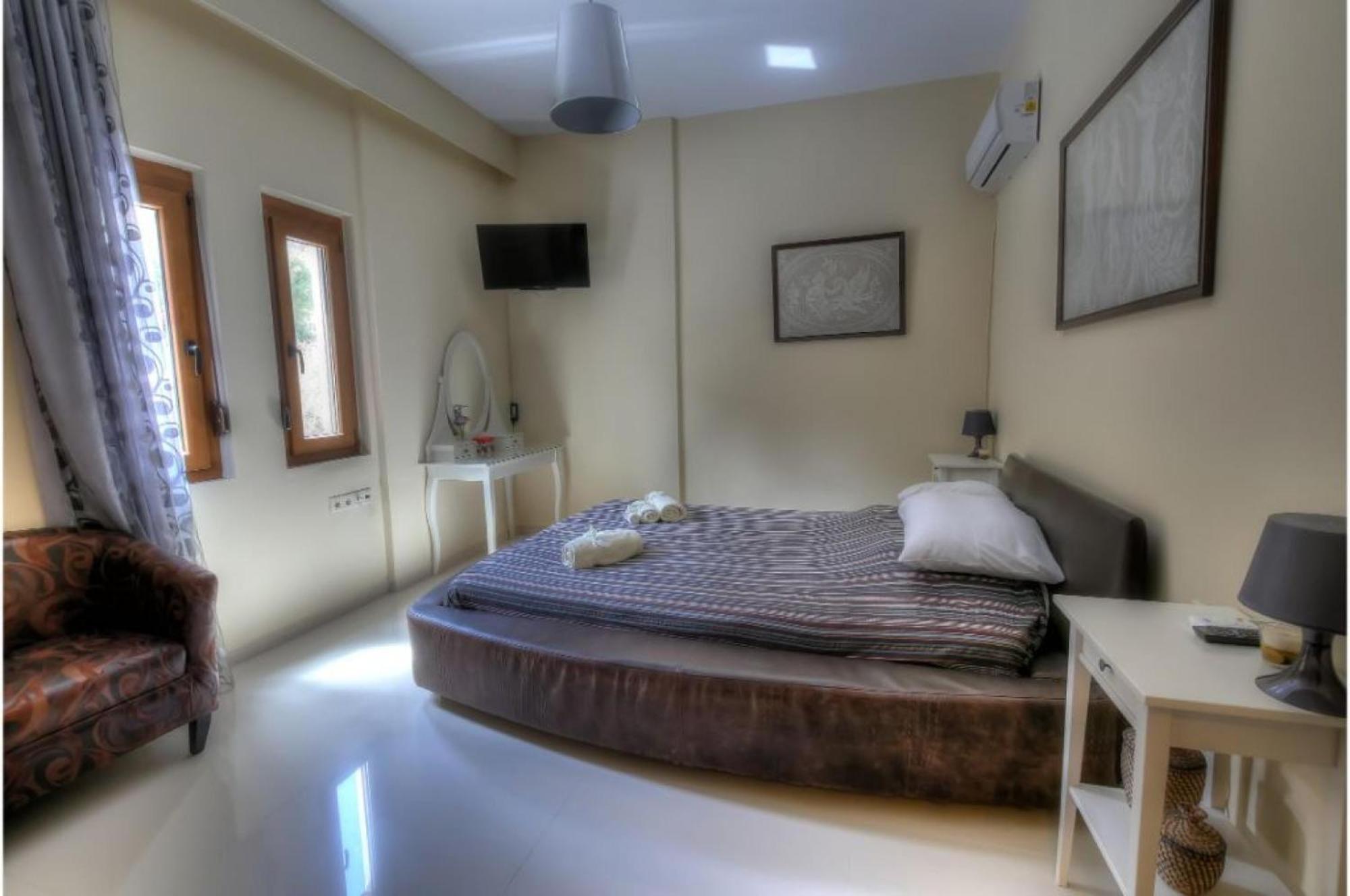 Villa photo 3
