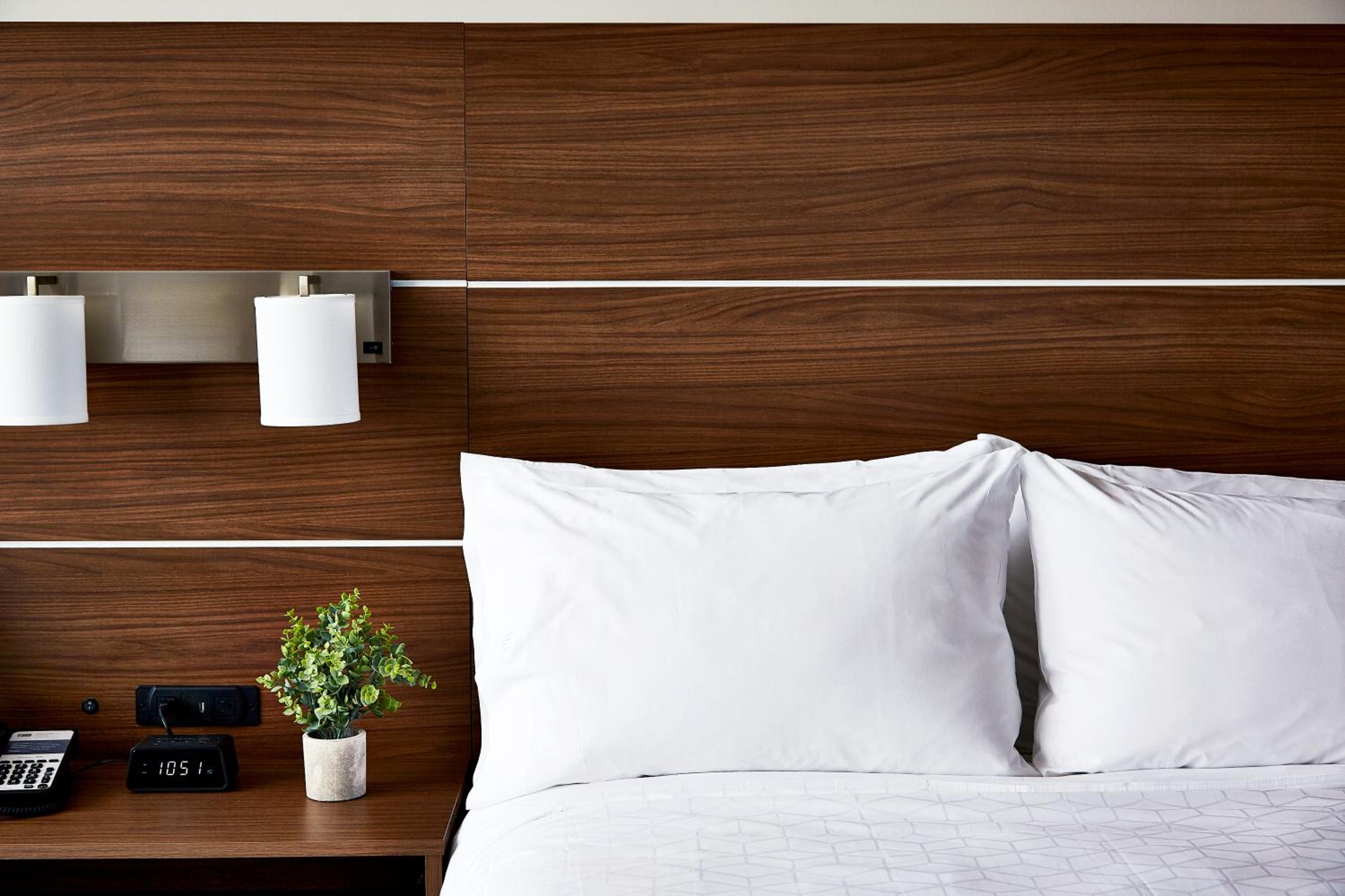 Standard Double Room with Two Double Beds - Photo 3