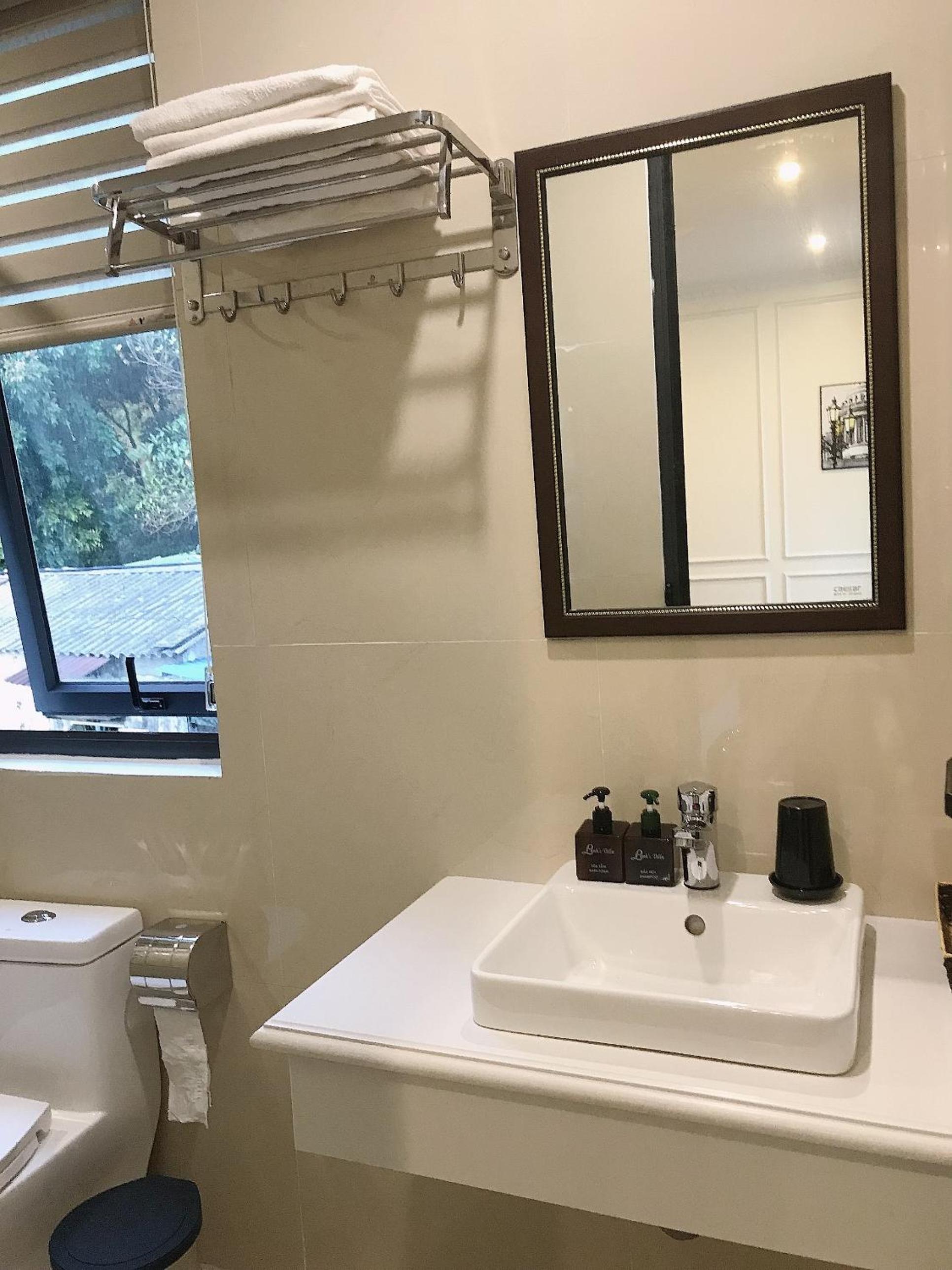 Standard Twin Room photo 2