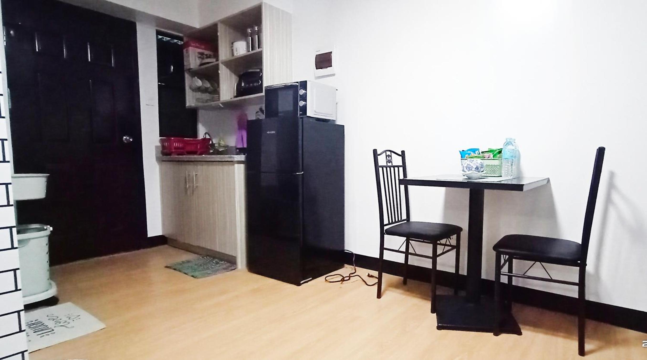 One-Bedroom Apartment - Photo 10