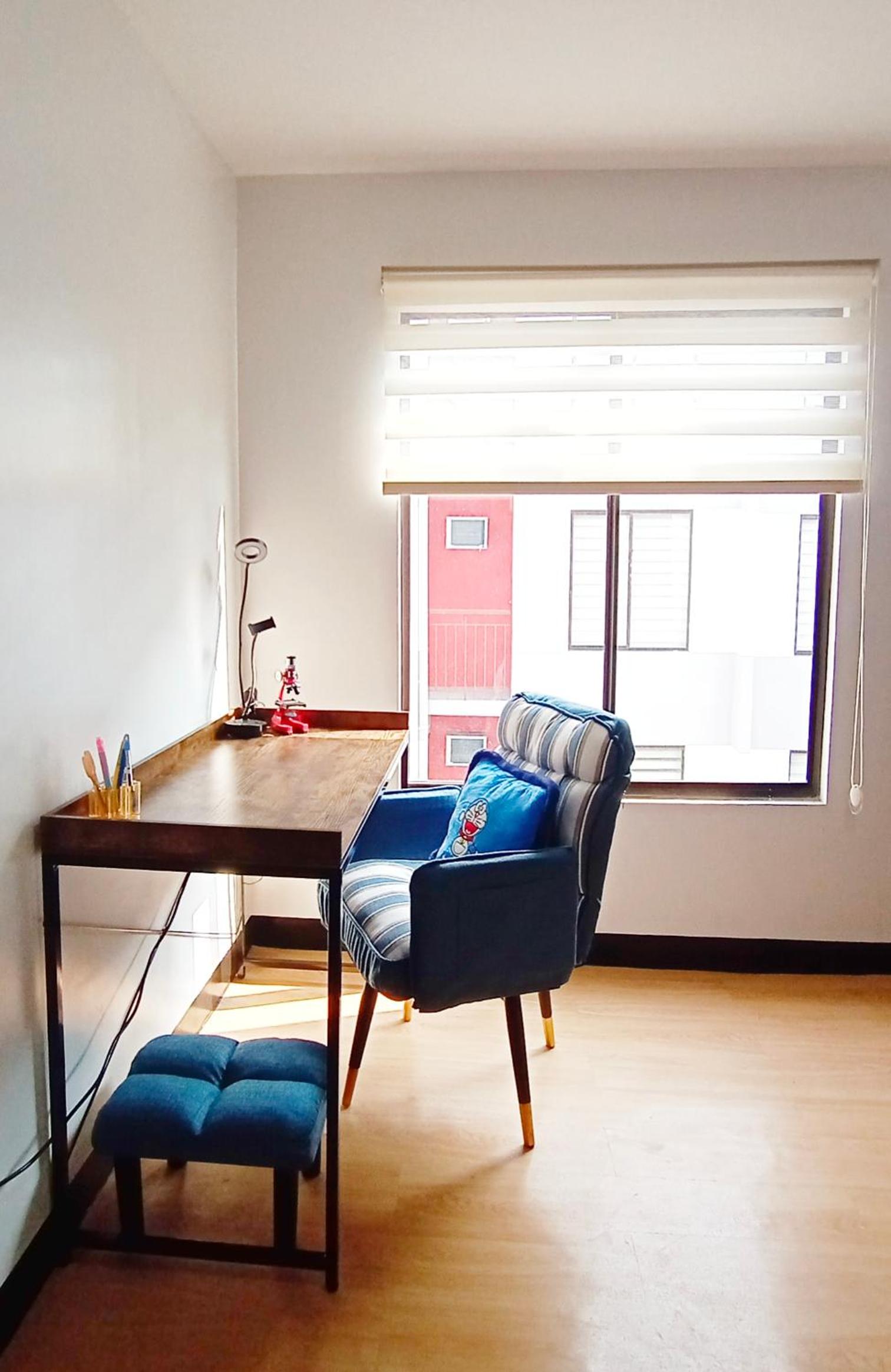 One-Bedroom Apartment - Photo 2