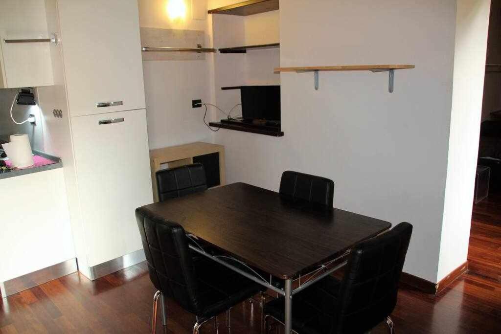 Apartment photo 2