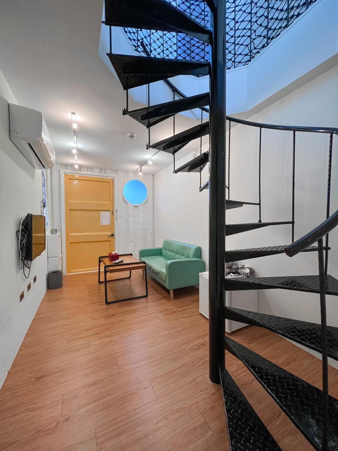 Deluxe Double Room with Balcony photo 1