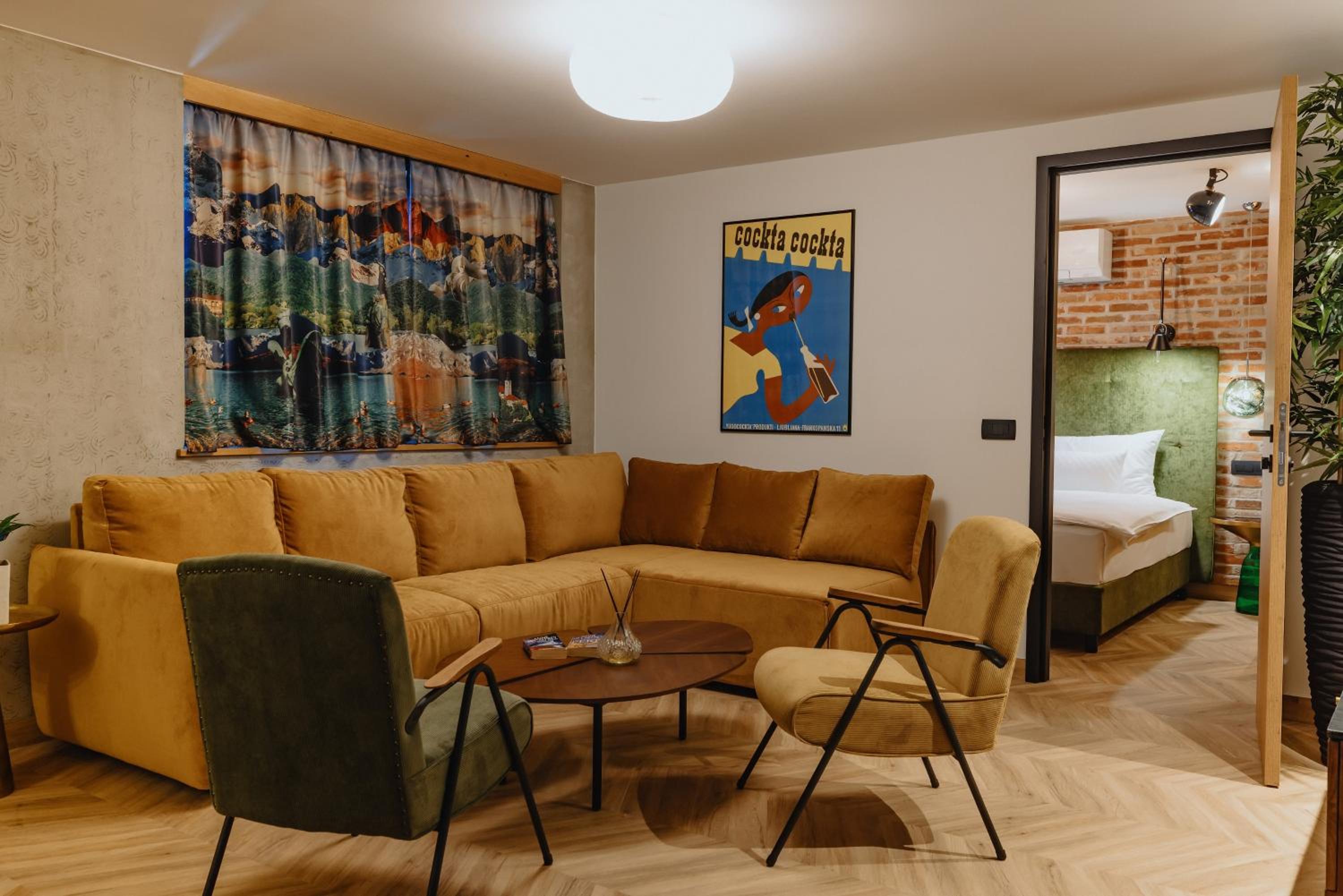 Two-Bedroom Apartment - Photo 4