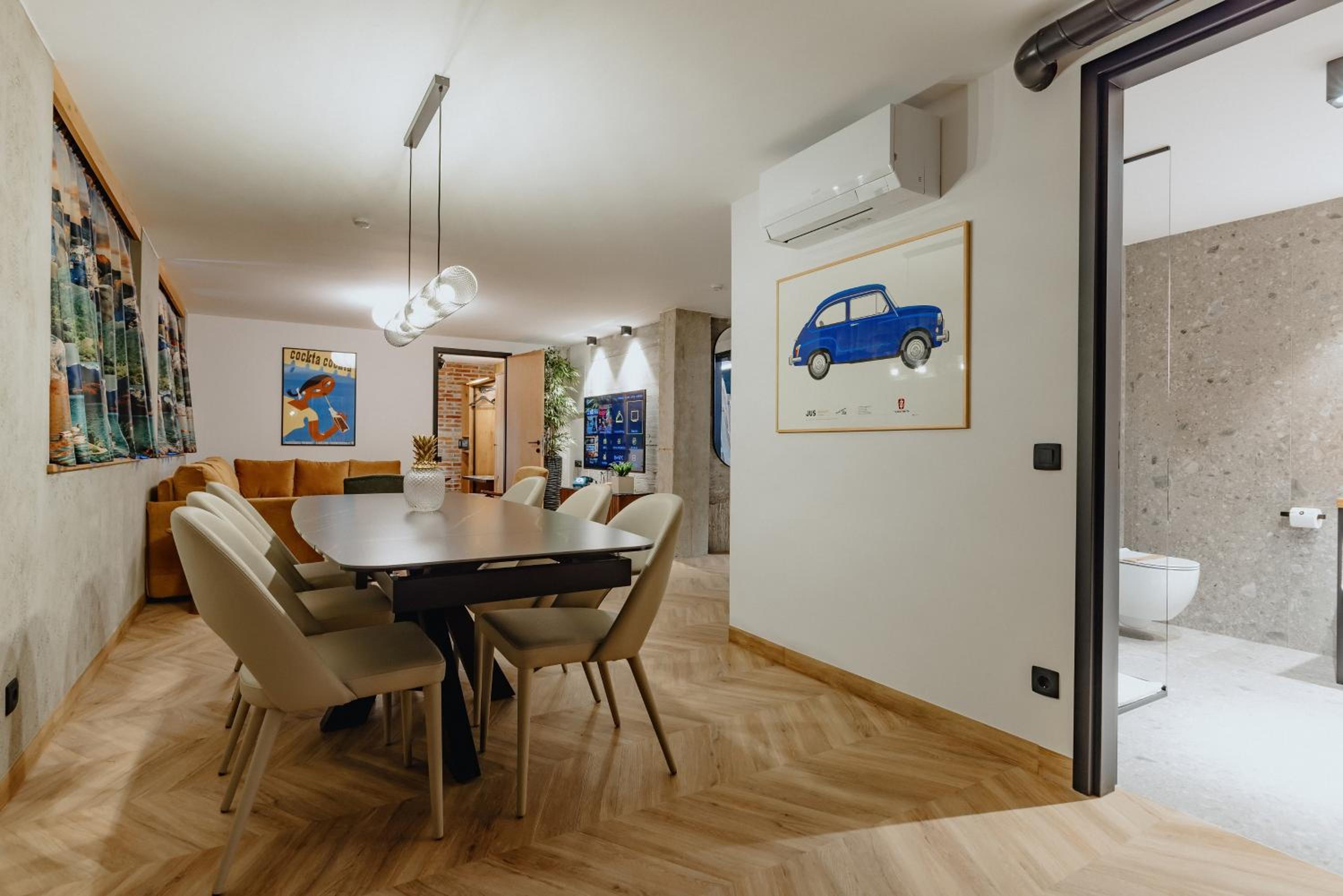 Two-Bedroom Apartment - Photo 7