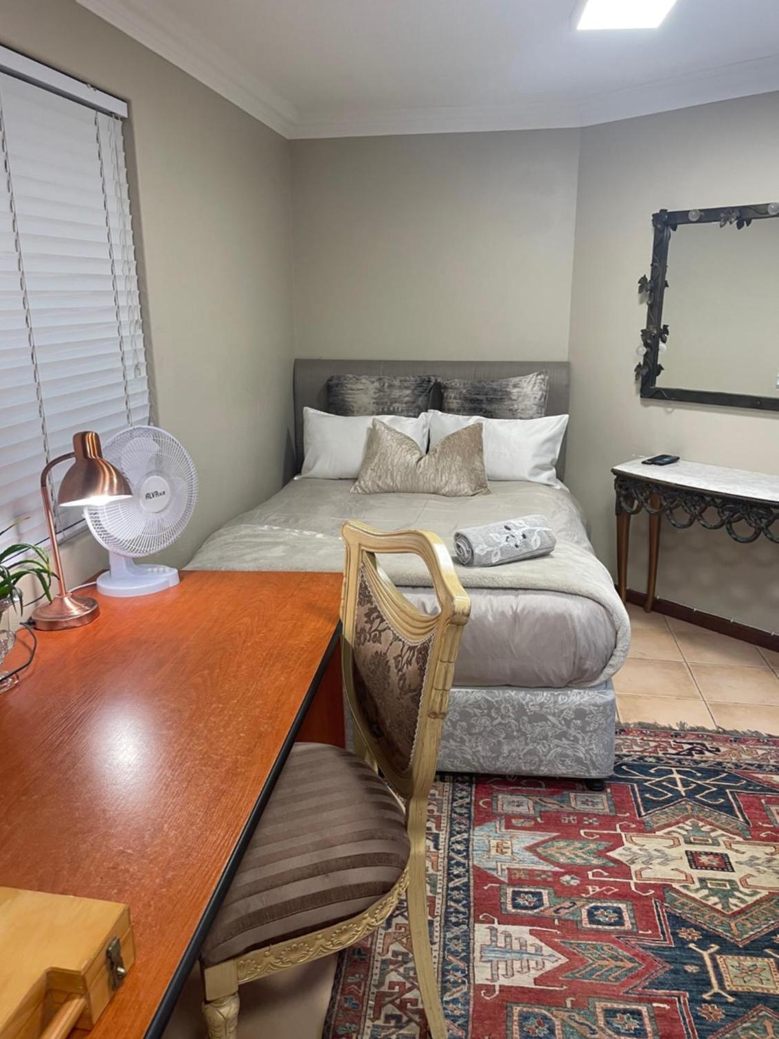 One-Bedroom Apartment - Photo 16