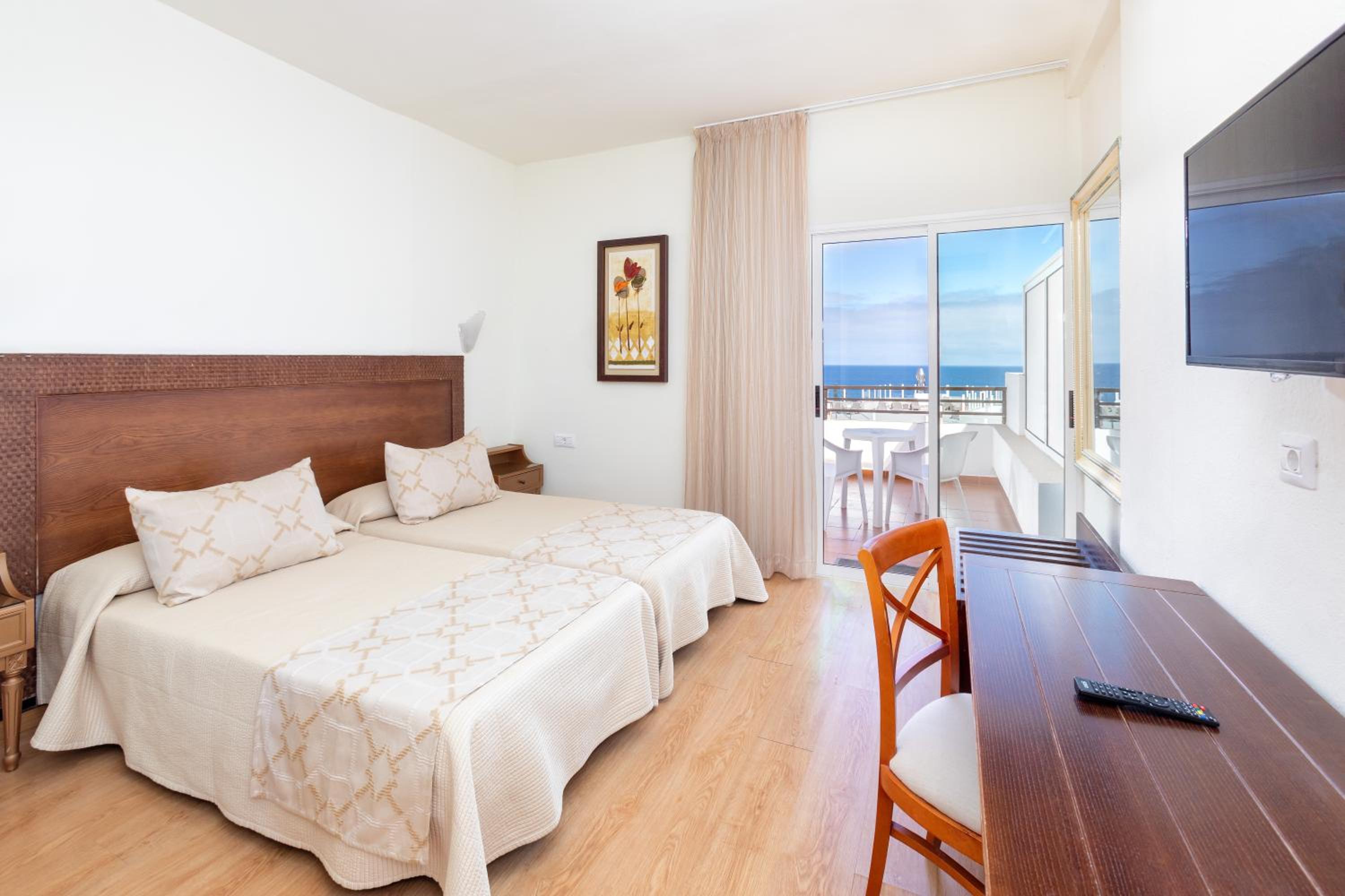 Habitación Doble con Vista al Mar