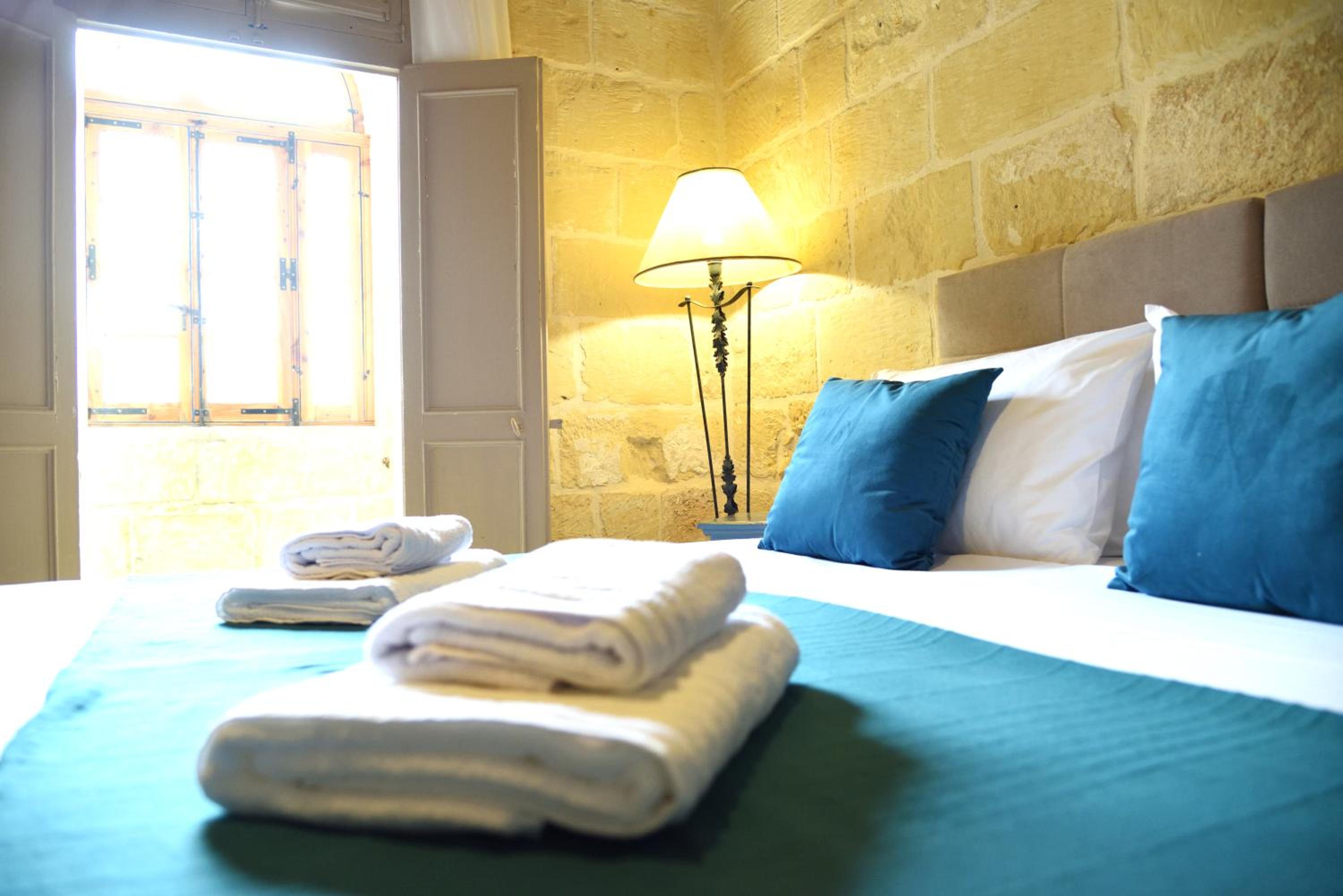 Doppelzimmer mit Gartenblick
