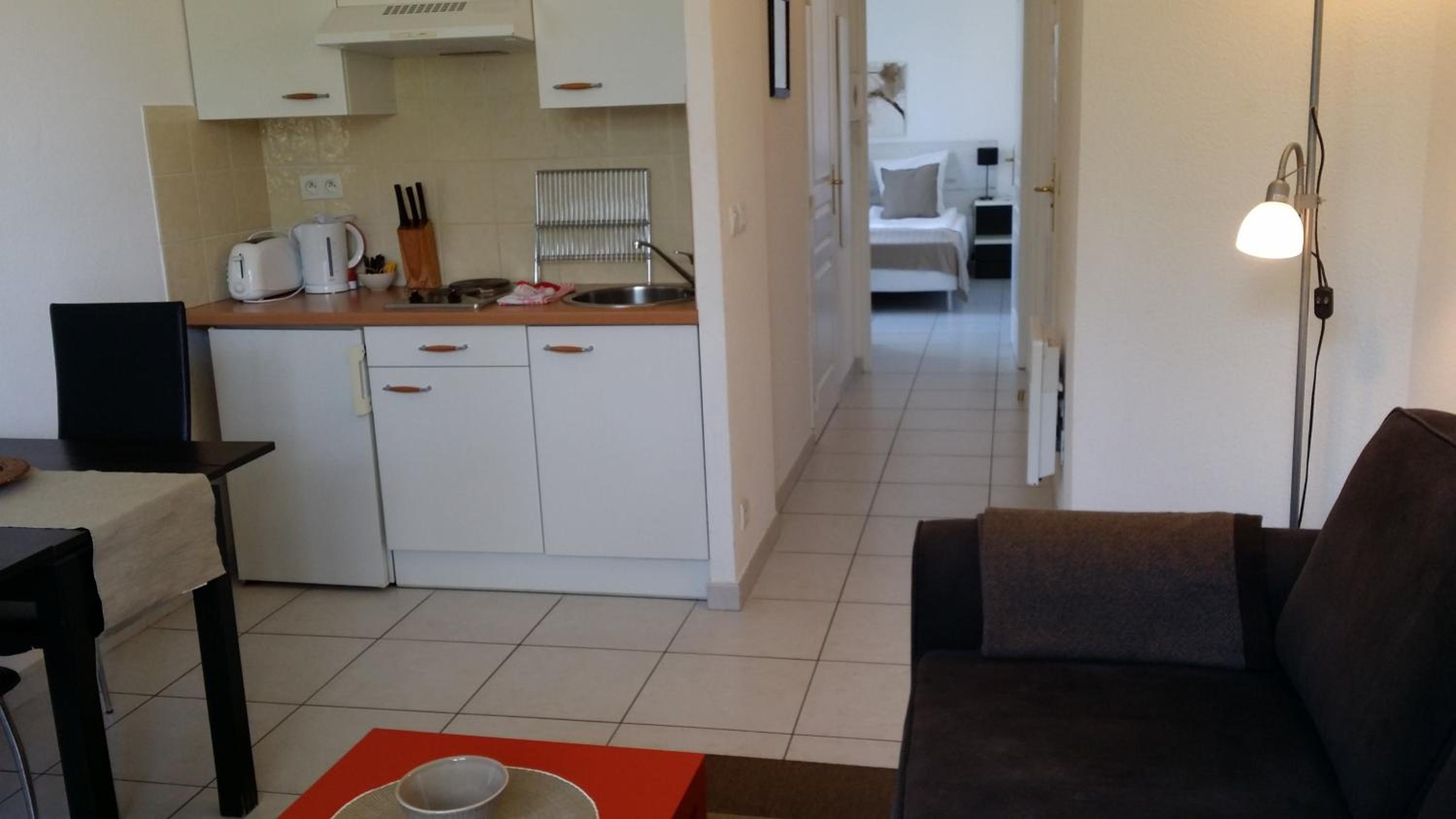 Apartment - Photo 9