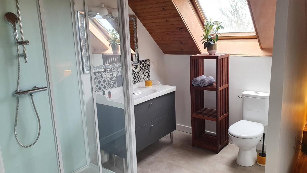 Double Room with Private Bathroom photo 2
