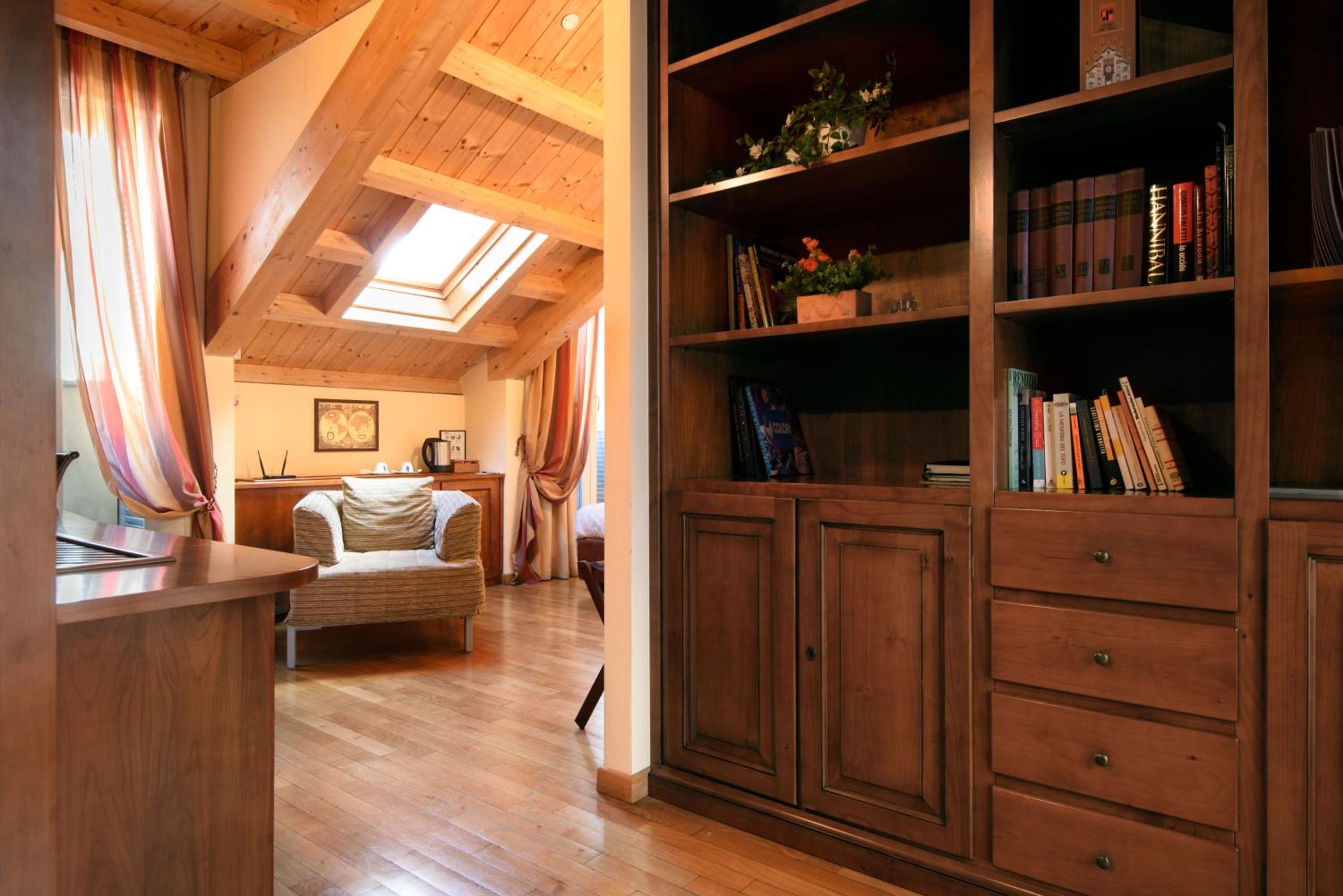 Suite photo 1