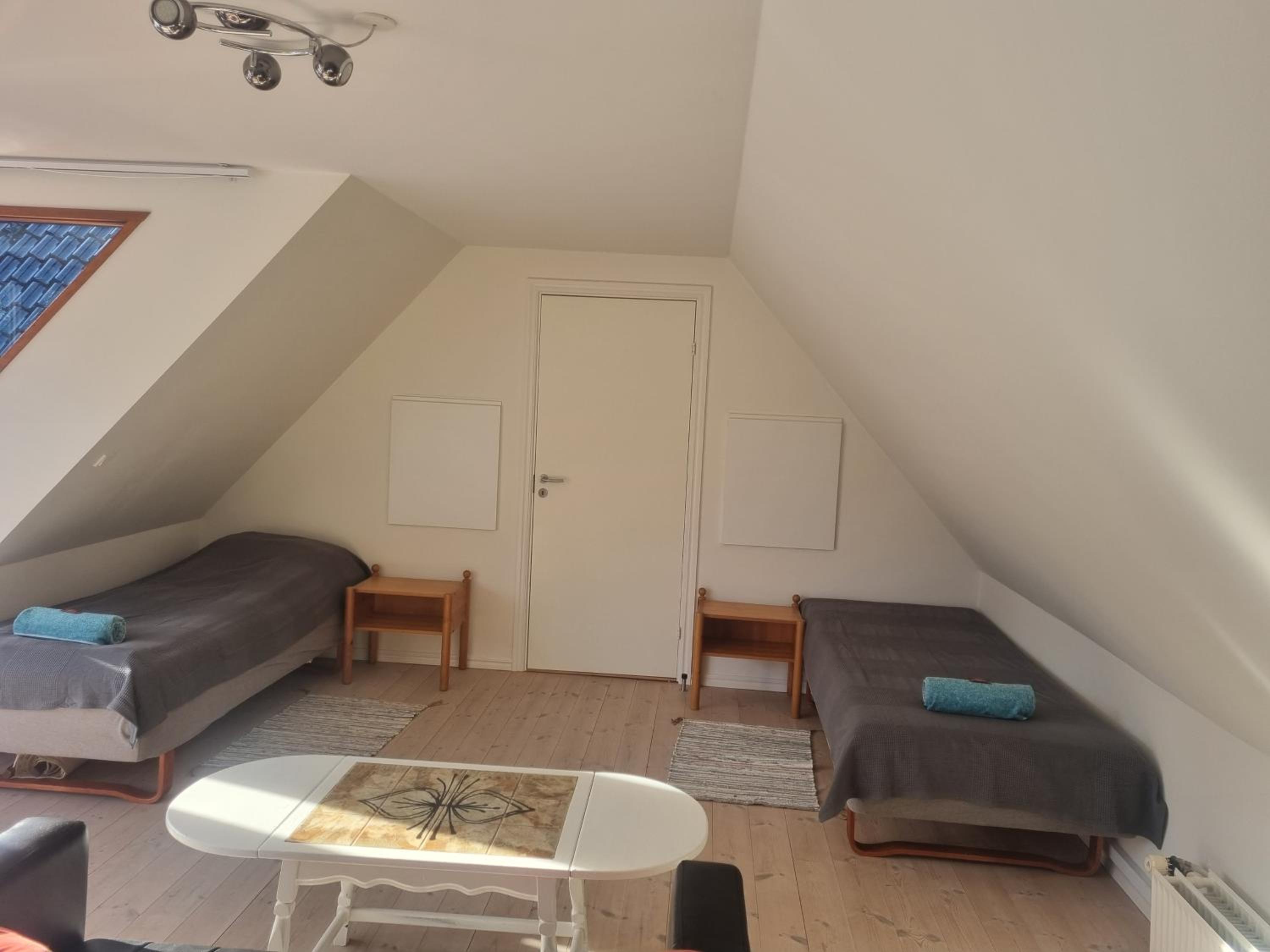 Quadruple Room with Balcony photo 3