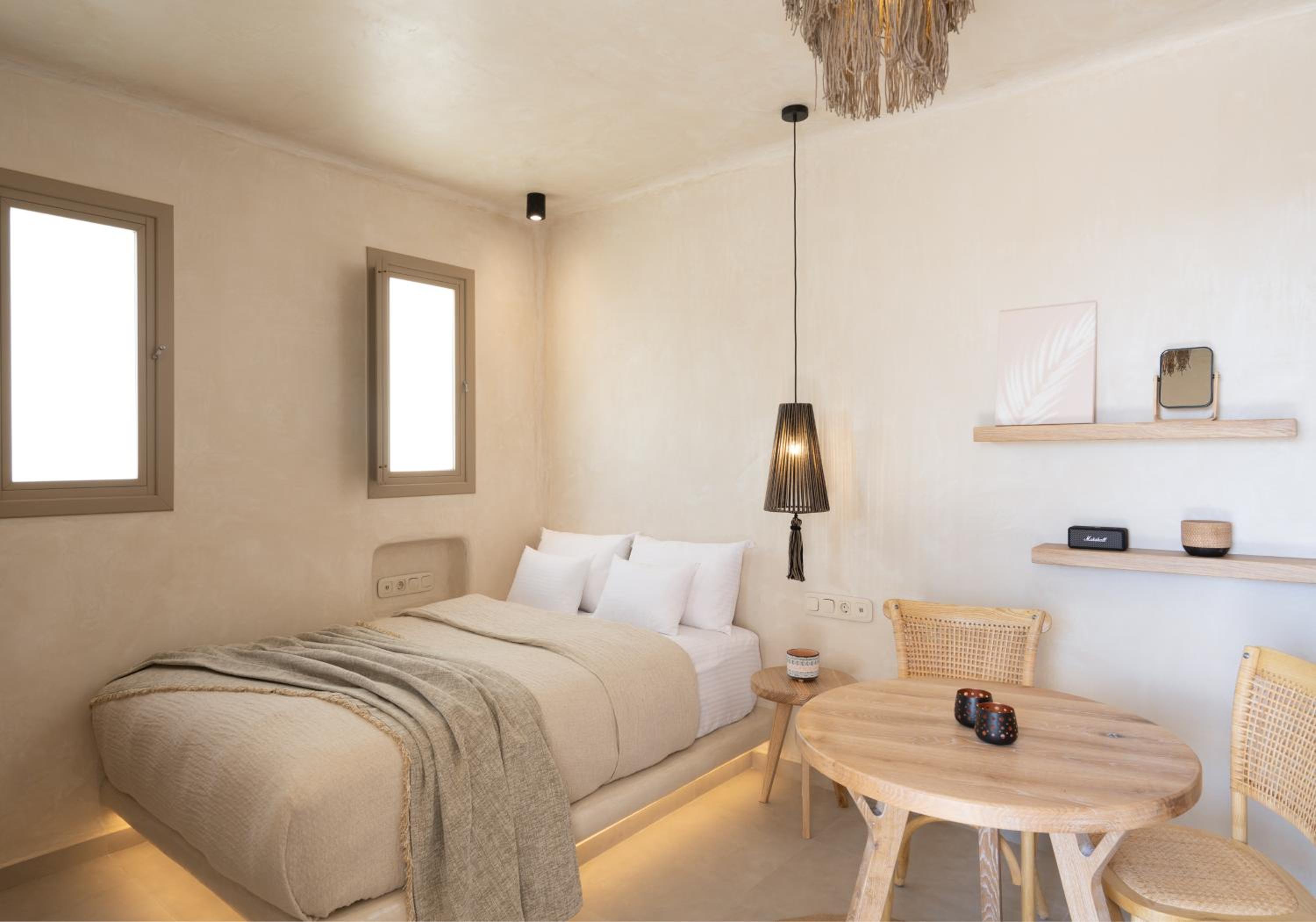 Deluxe Suite - Photo 1