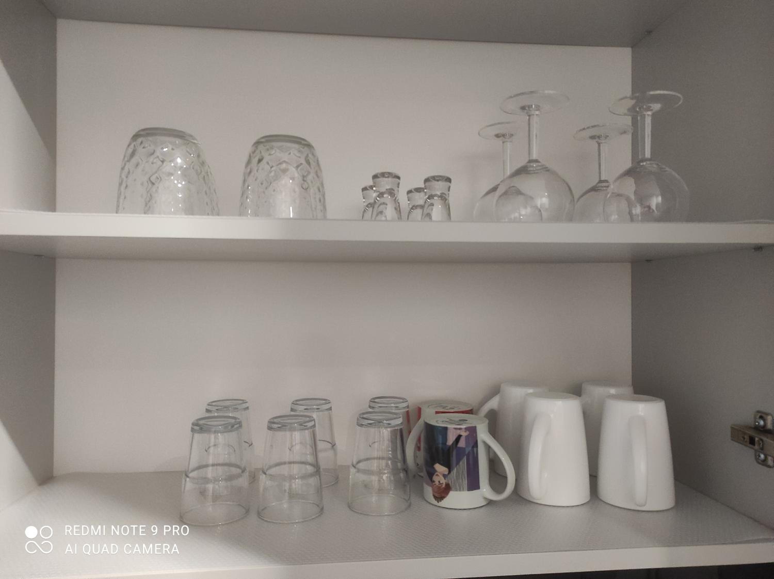 One-Bedroom Apartment - Photo 2