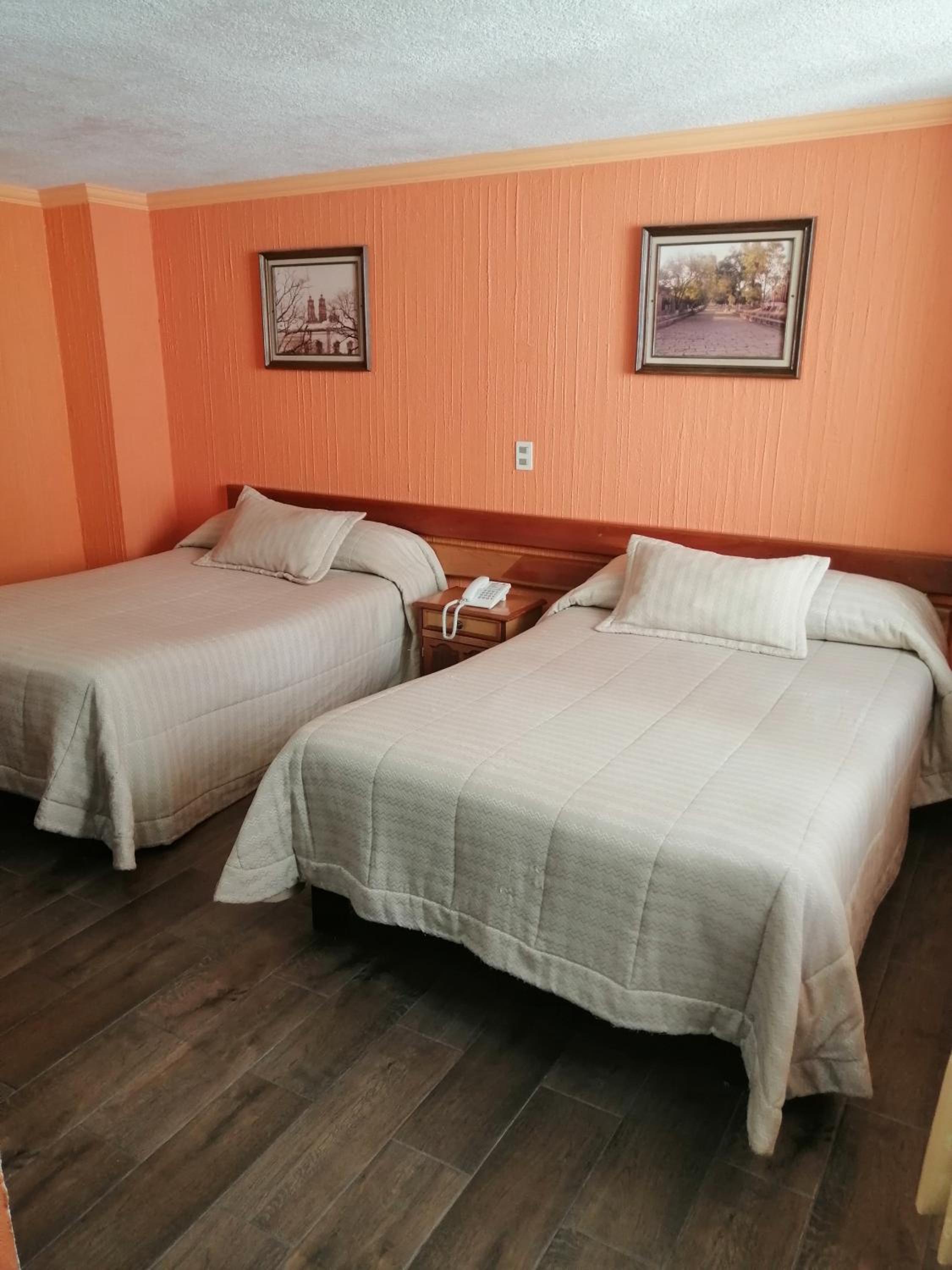 Double Room with Two Double Beds photo 1