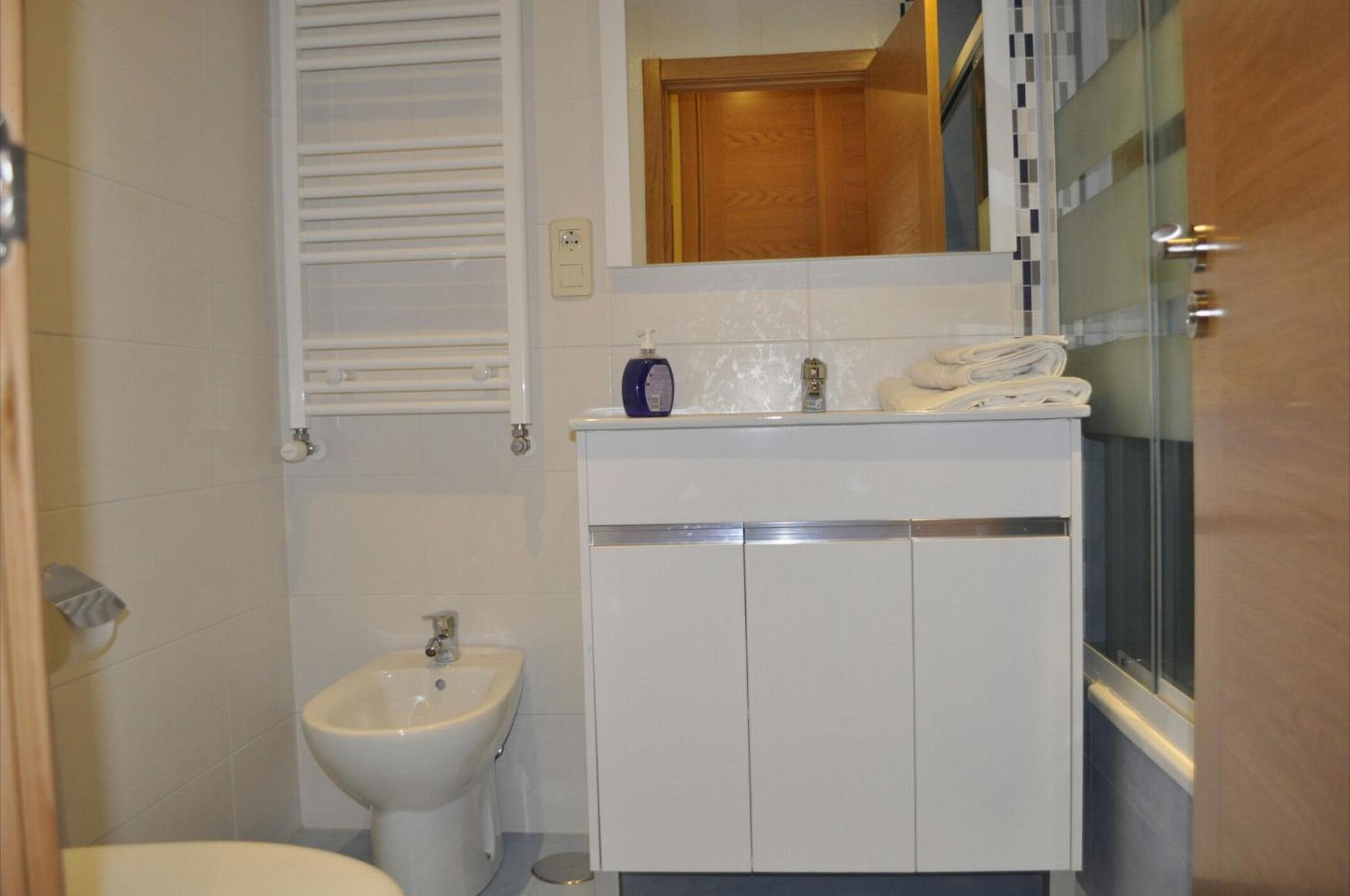 Three-Bedroom Apartment - Photo 20