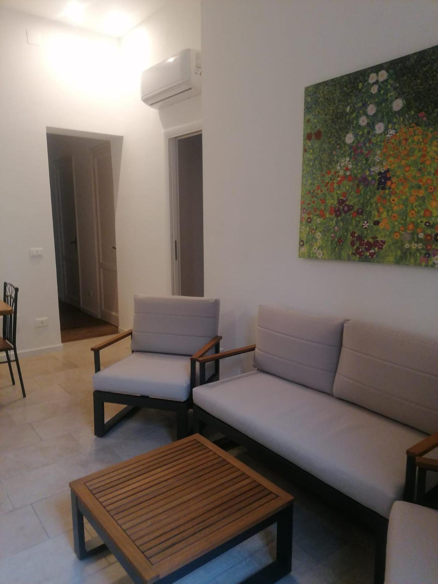 Two-Bedroom House photo 3