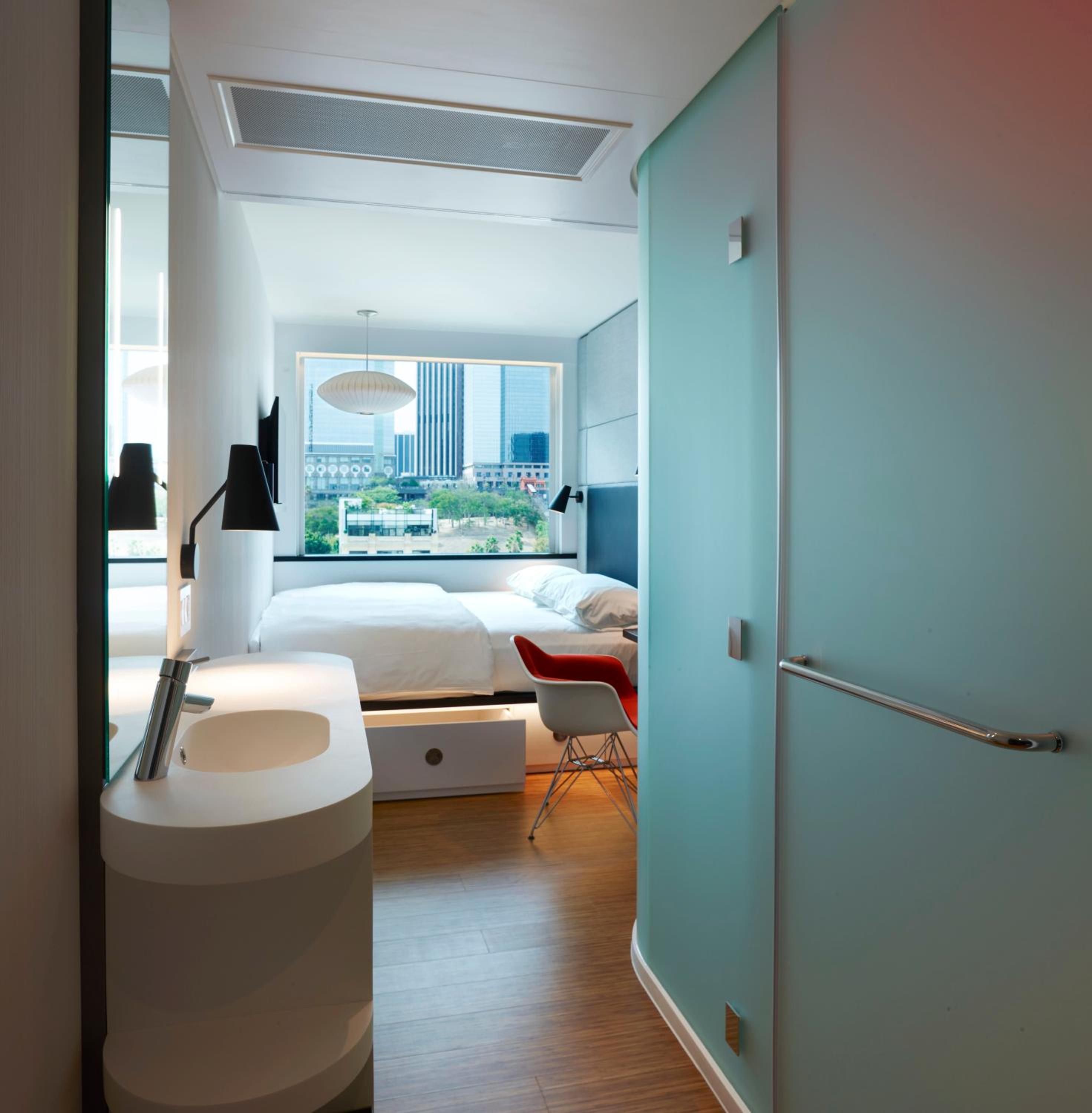 King Room Skyline View