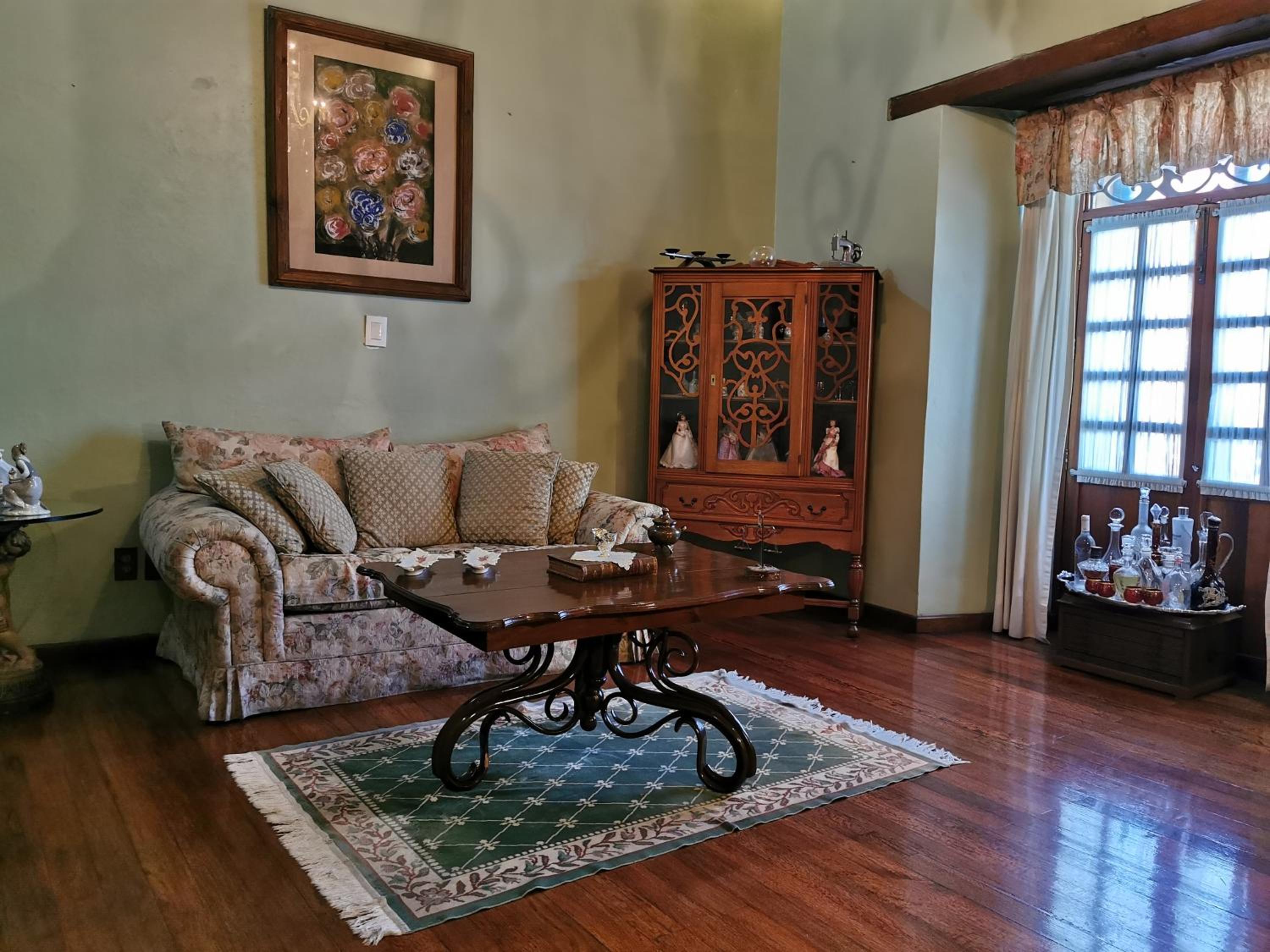 Deluxe Suite - Photo 3