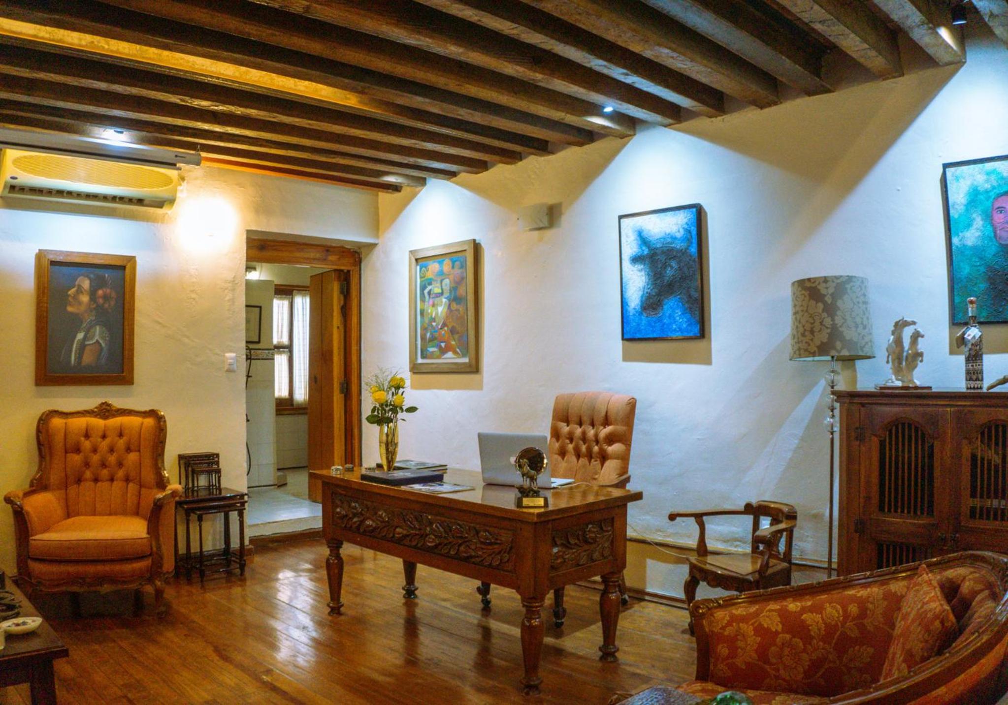 Suite with Terrace - Photo 4