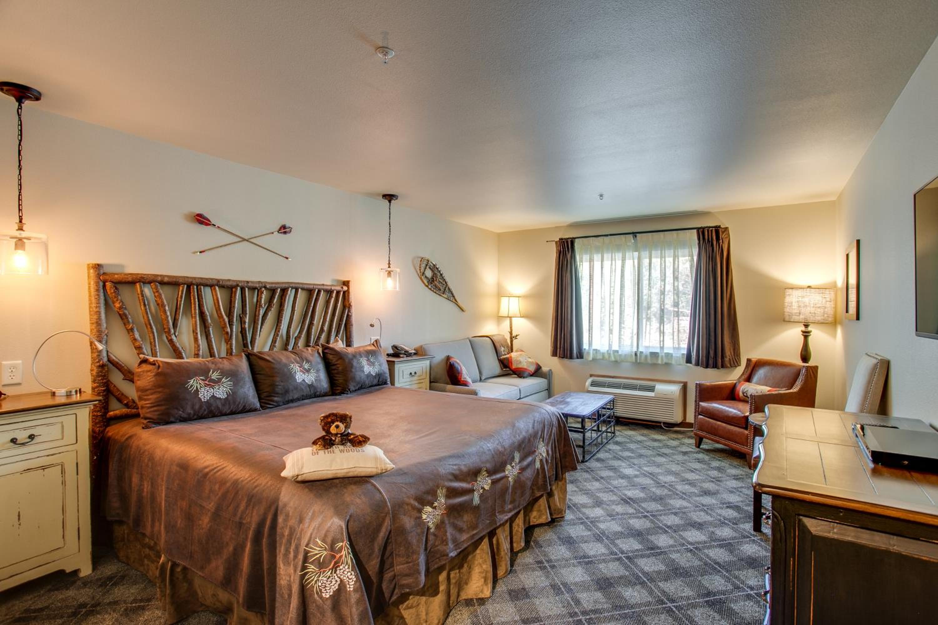King Room with Mountain View