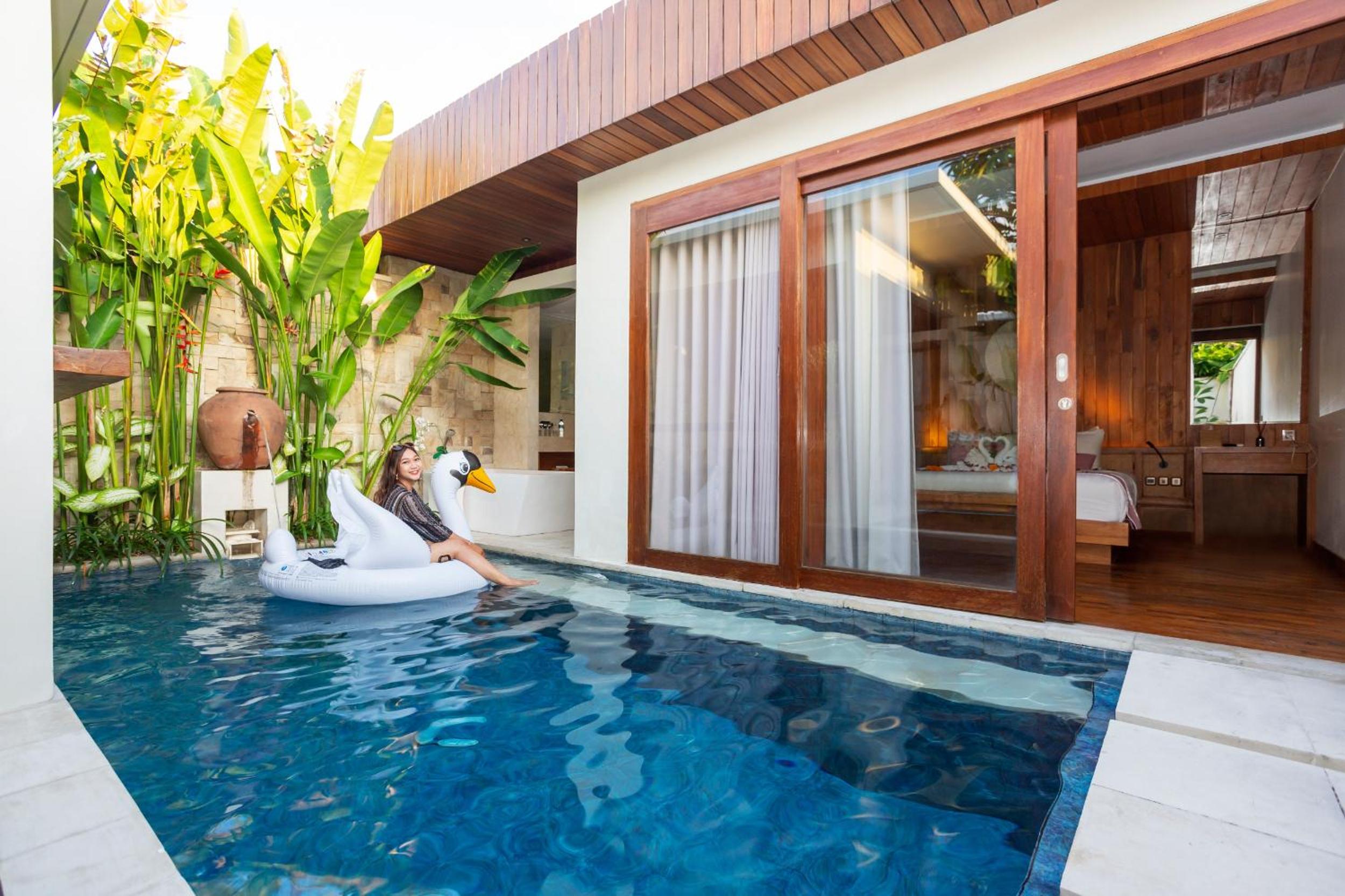 One-Bedroom Villa with Private Pool - Photo 32